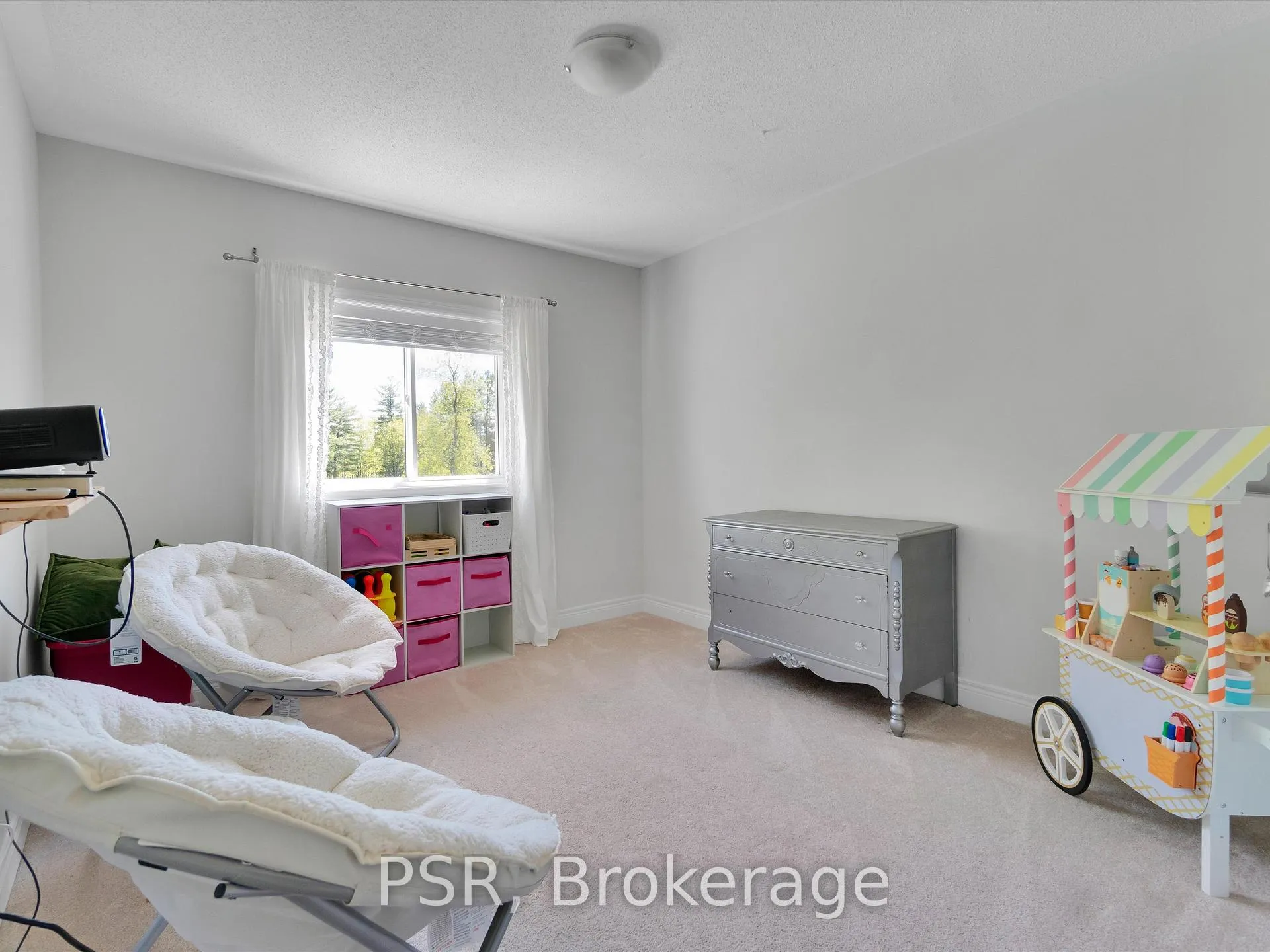 Photo 22 of 13 Quinn Forest Drive, Bracebridge, Macaulay — HOMEH