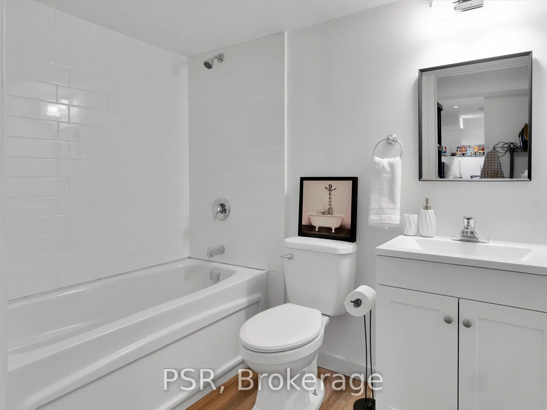 Photo 29 of 13 Quinn Forest Drive, Bracebridge, Macaulay — HOMEH