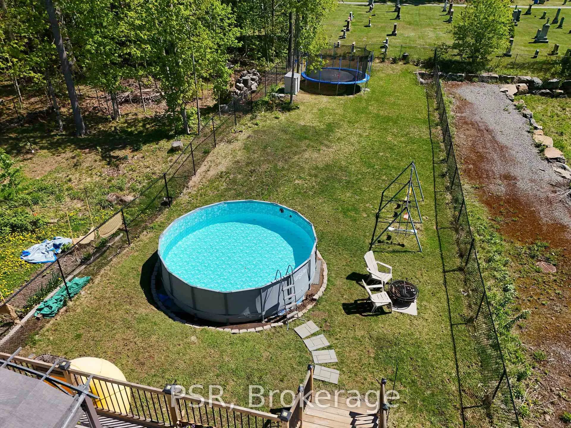 Photo 39 of 13 Quinn Forest Drive, Bracebridge, Macaulay — HOMEH