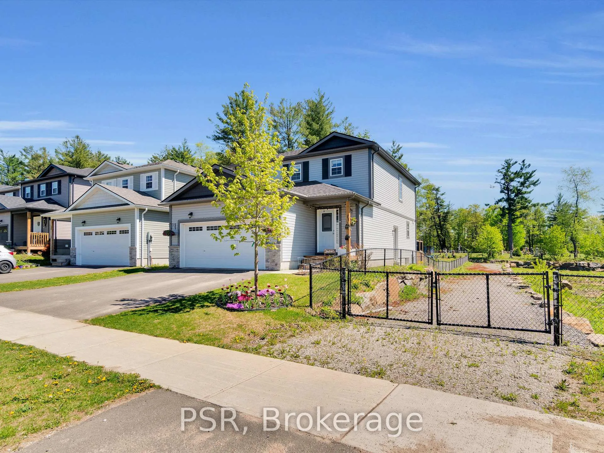 Photo 40 of 13 Quinn Forest Drive, Bracebridge, Macaulay — HOMEH
