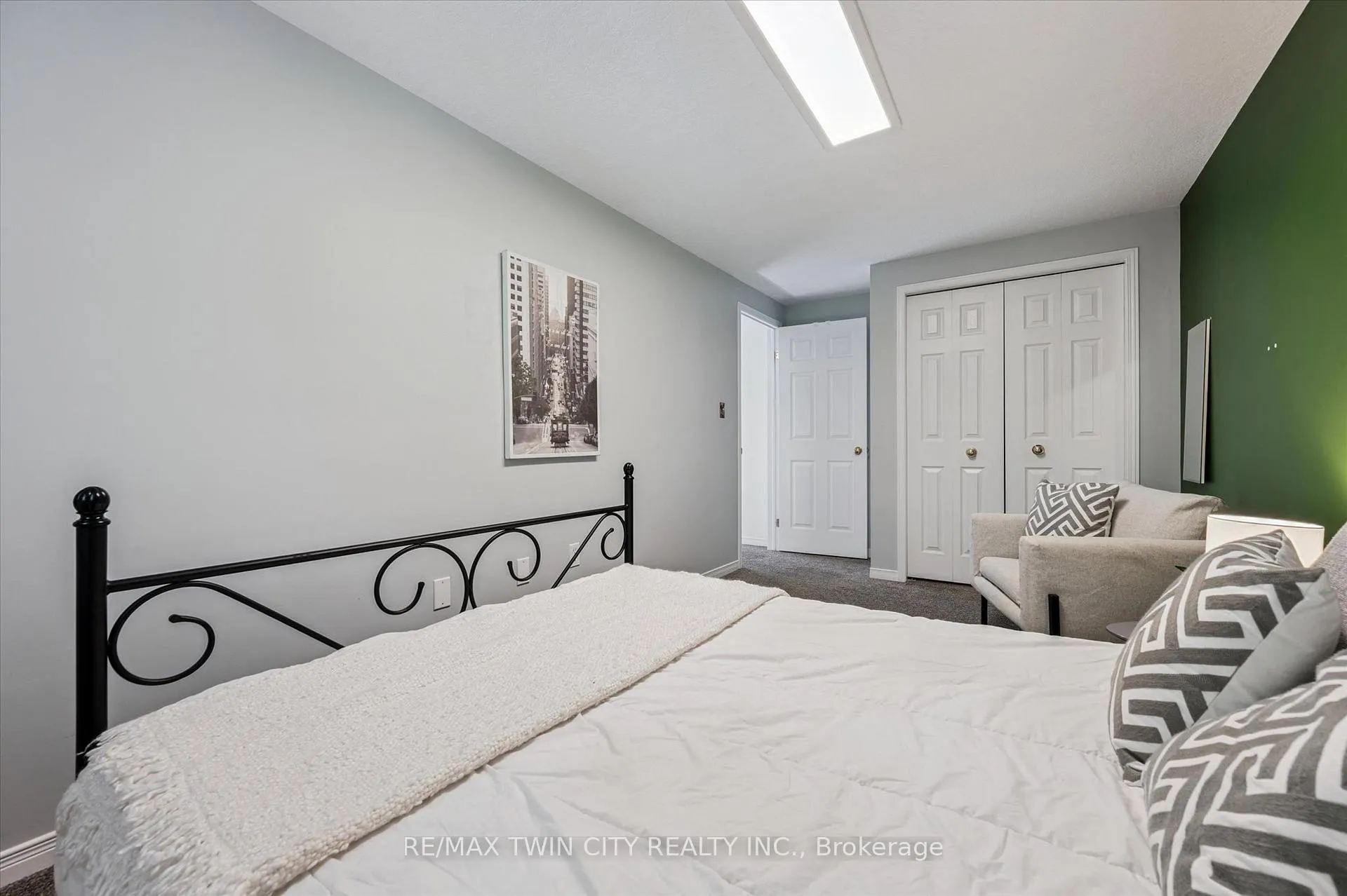 Photo 29 of Unit E29, 110 Activa Avenue, Kitchener — HOMEH