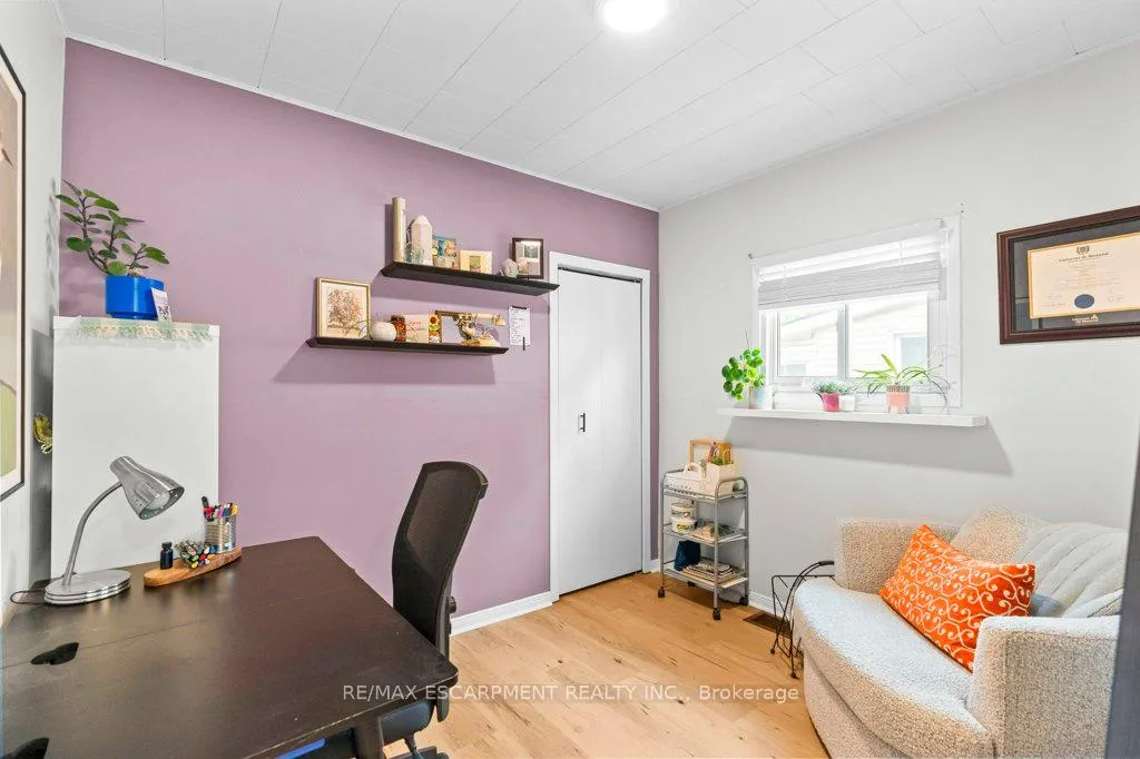 Photo 17 of 67 Mayflower Avenue, Hamilton, Crown Point — HOMEH