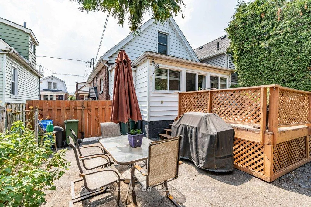 Photo 36 of 67 Mayflower Avenue, Hamilton, Crown Point — HOMEH