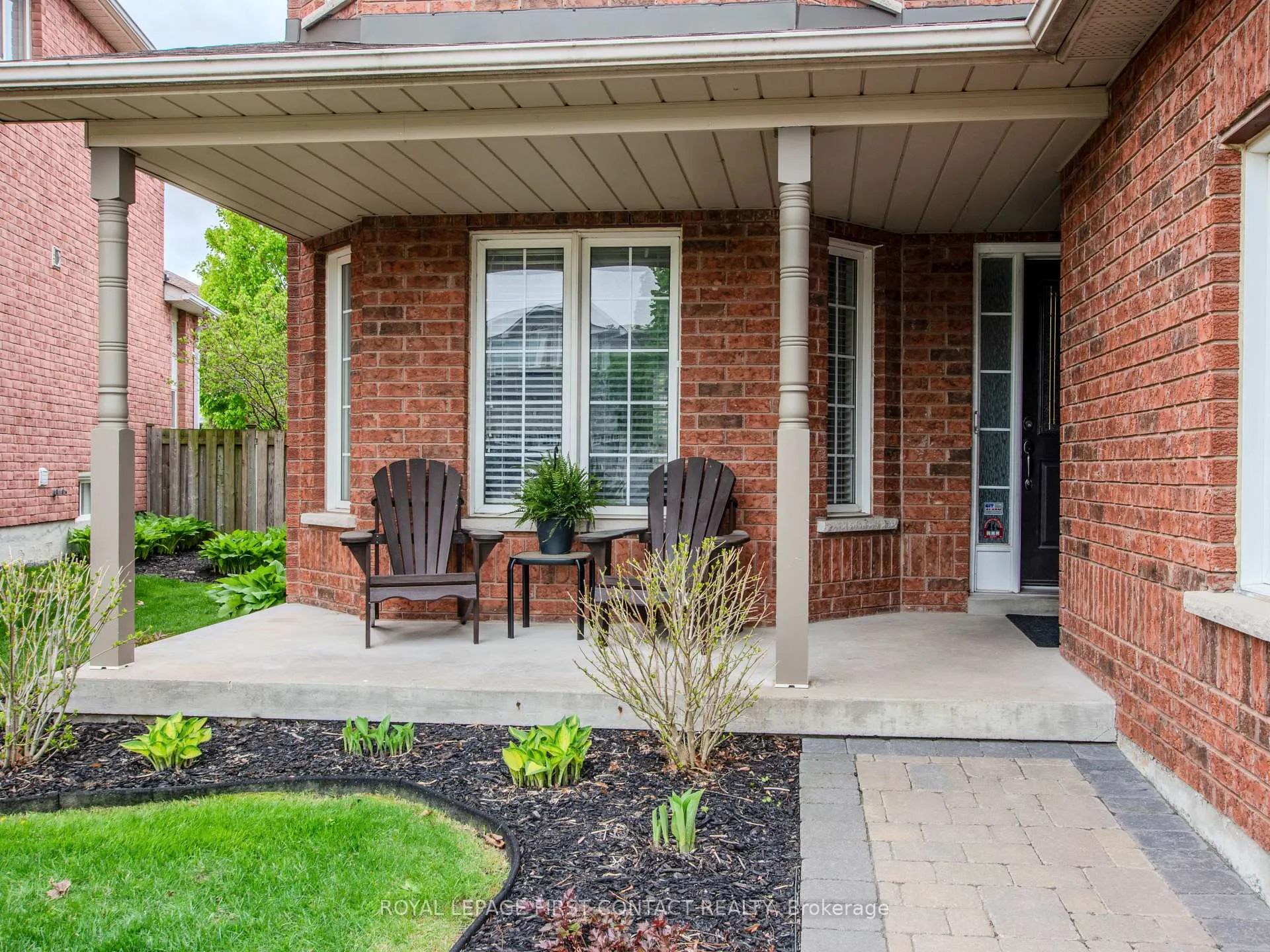 Photo 3 of 65 Gore Drive, Barrie, Ardagh — HOMEH