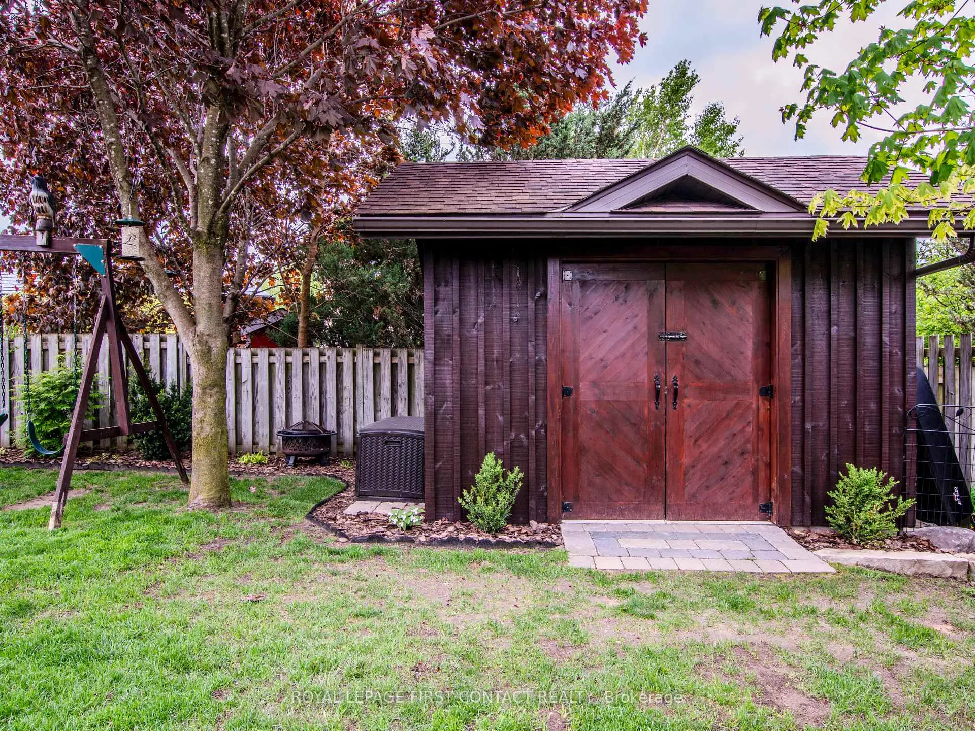 Photo 34 of 65 Gore Drive, Barrie, Ardagh — HOMEH
