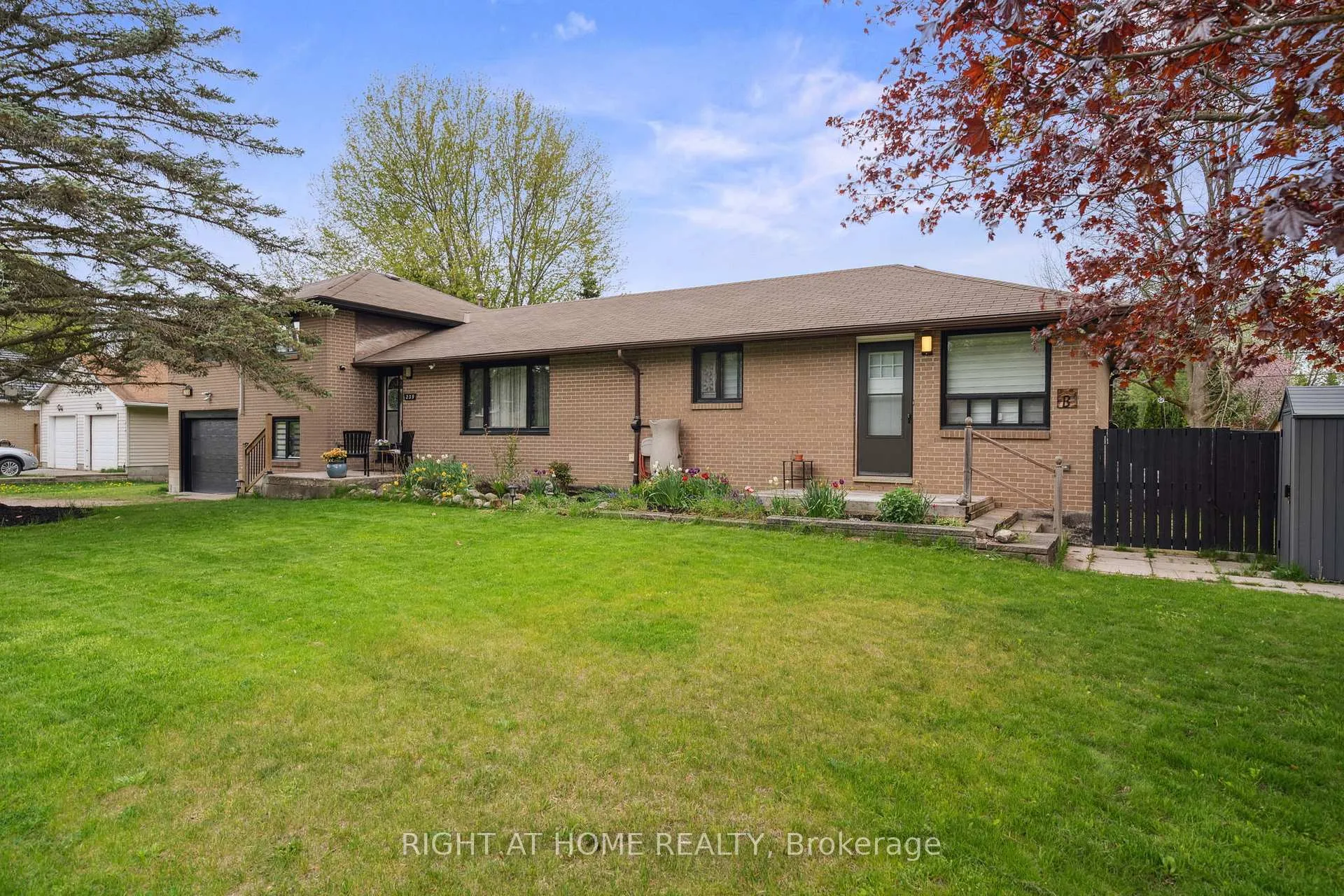 Photo 3 of 239 Cindy Lane, Essa, Angus — HOMEH