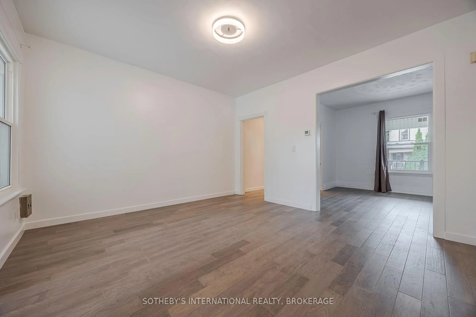 Photo 6 of 81 Clinton Street, Hamilton, Stipley — HOMEH
