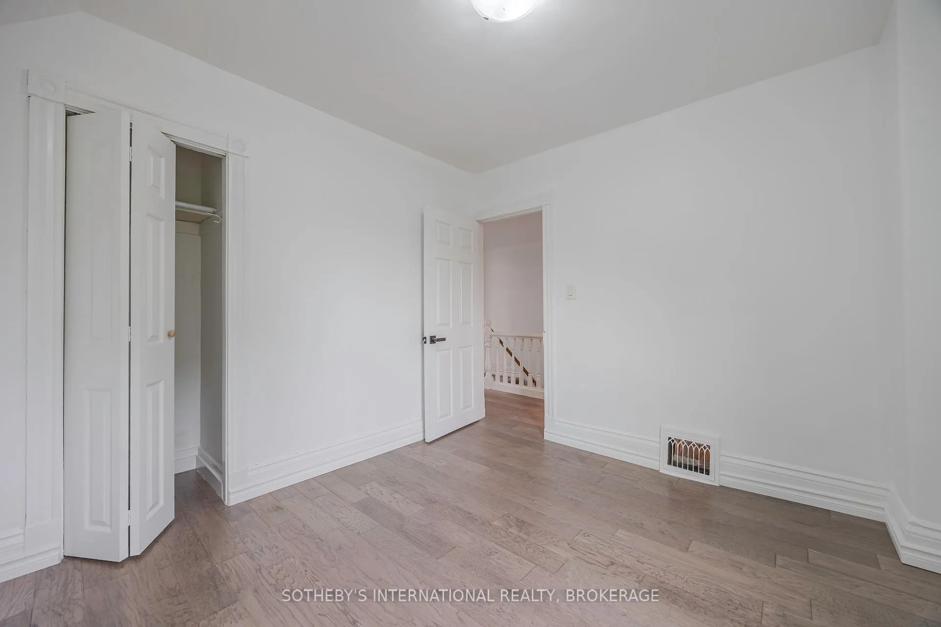 Photo 12 of 81 Clinton Street, Hamilton, Stipley — HOMEH