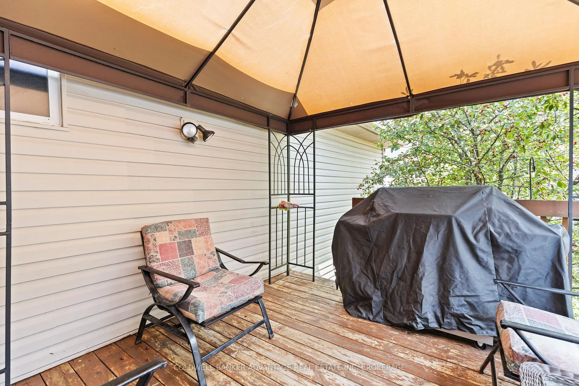 Photo 22 of 8097 Woodsview Crescent, Niagara Falls, Ascot — HOMEH