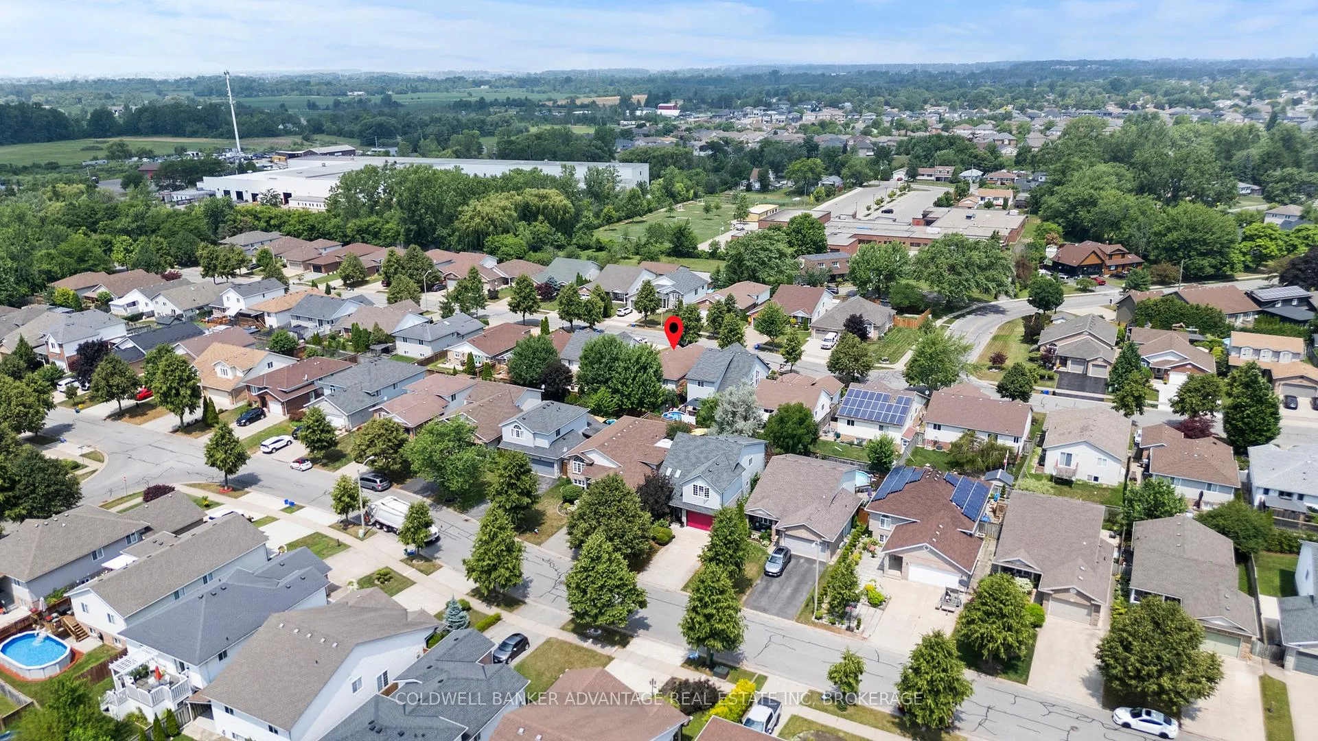 Photo 30 of 8097 Woodsview Crescent, Niagara Falls, Ascot — HOMEH