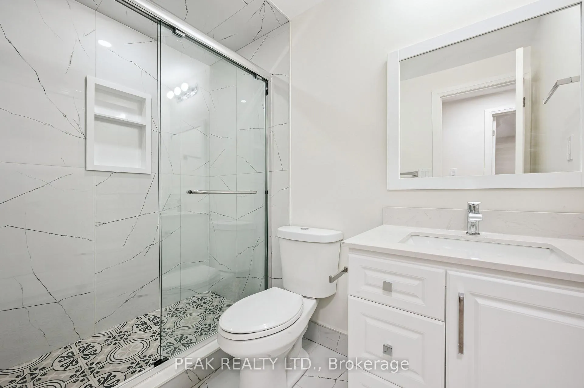 Photo 13 of 116 Markwood Drive, Kitchener — HOMEH
