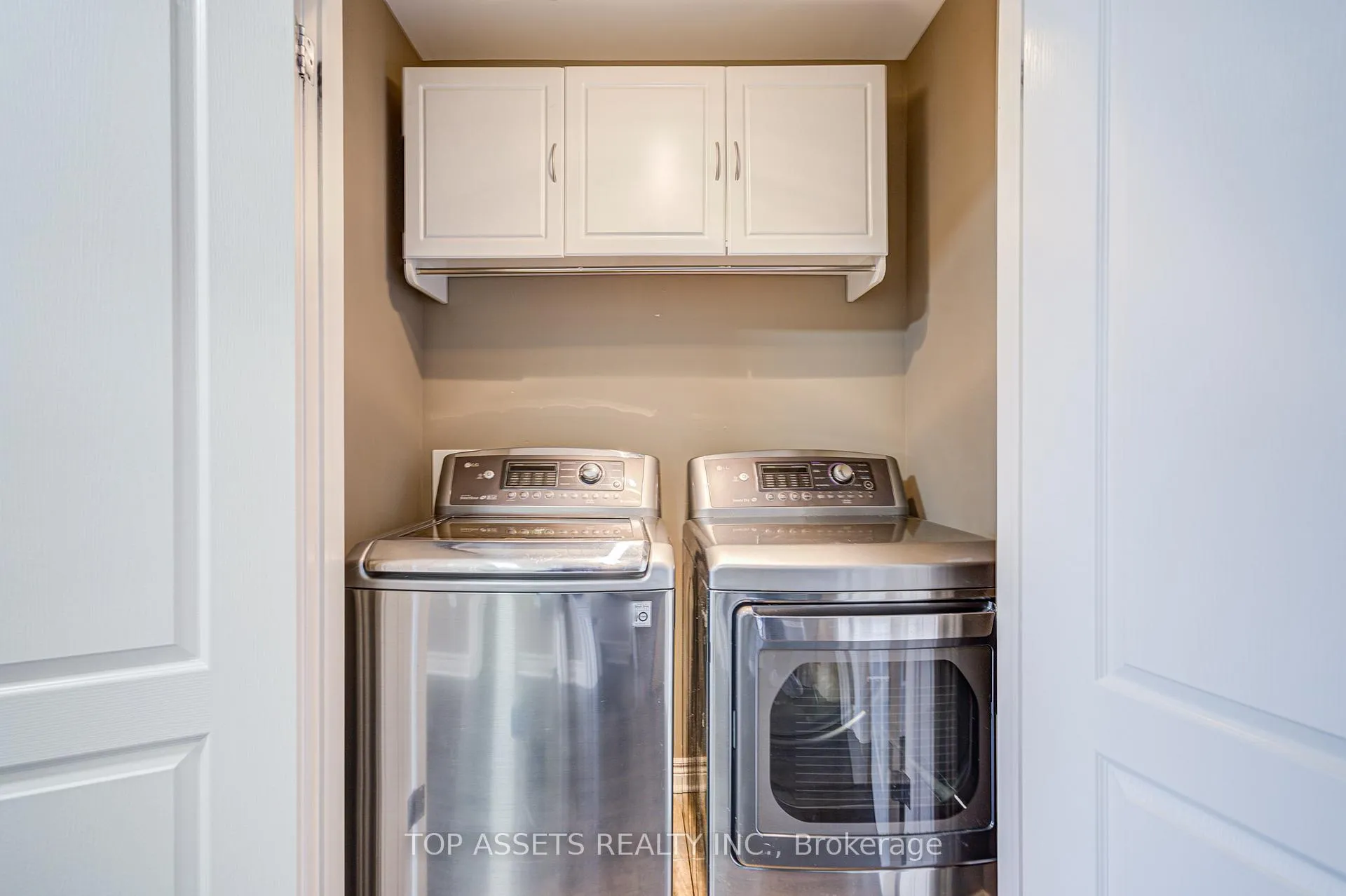 Photo 18 of 6504 Armelina Crescent, Niagara Falls, Forestview — HOMEH
