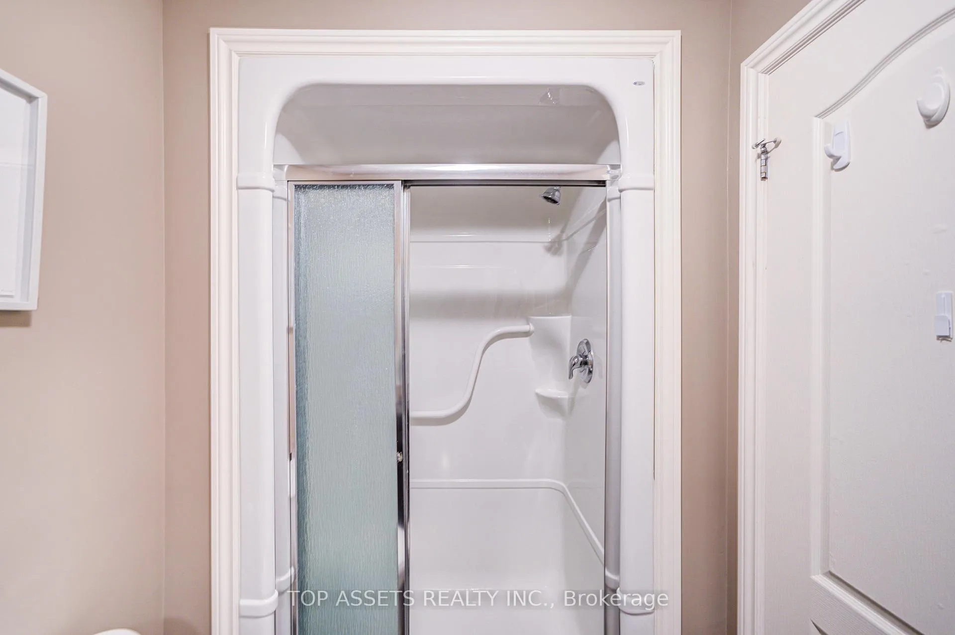 Photo 26 of 6504 Armelina Crescent, Niagara Falls, Forestview — HOMEH