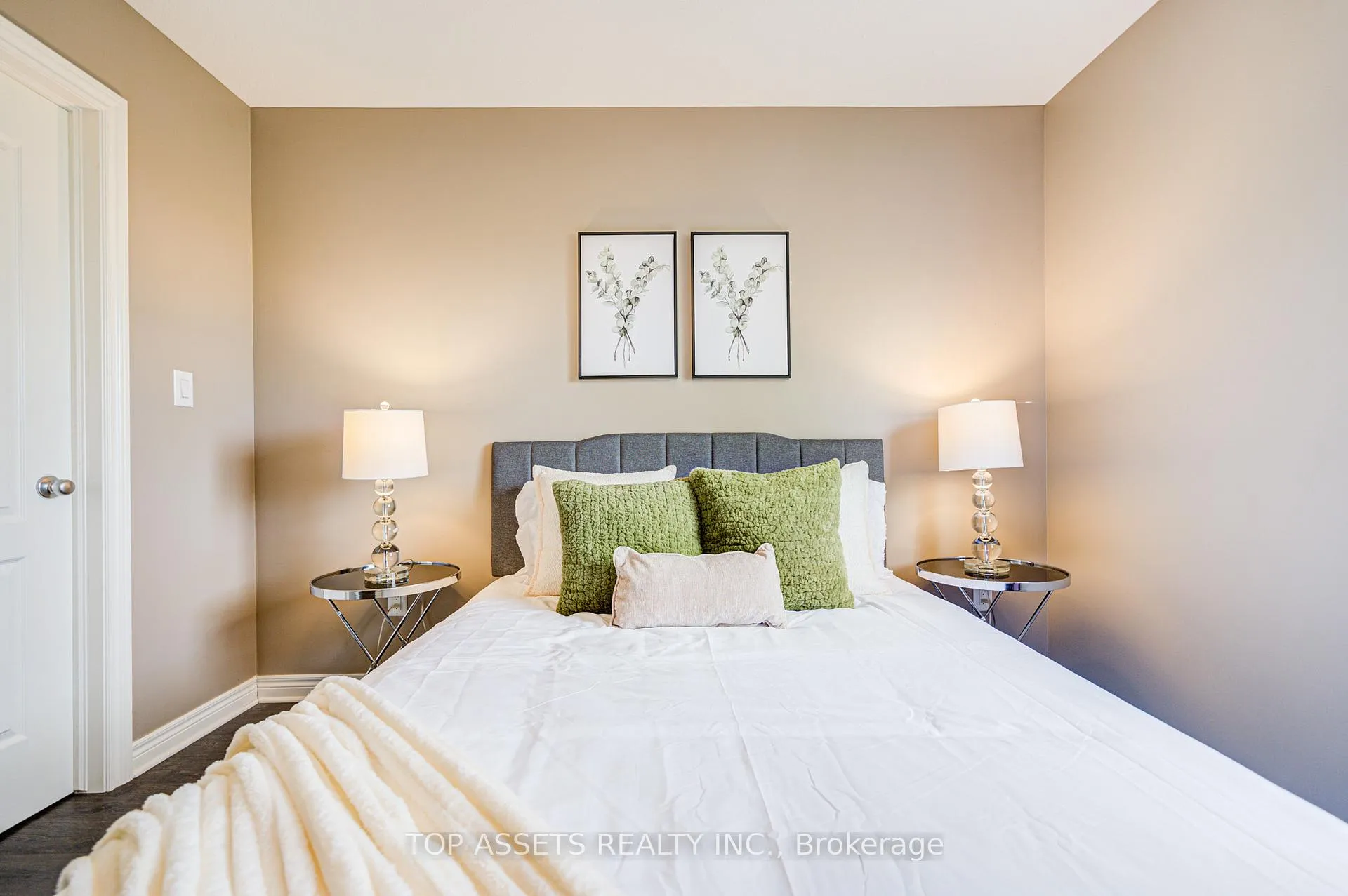 Photo 33 of 6504 Armelina Crescent, Niagara Falls, Forestview — HOMEH