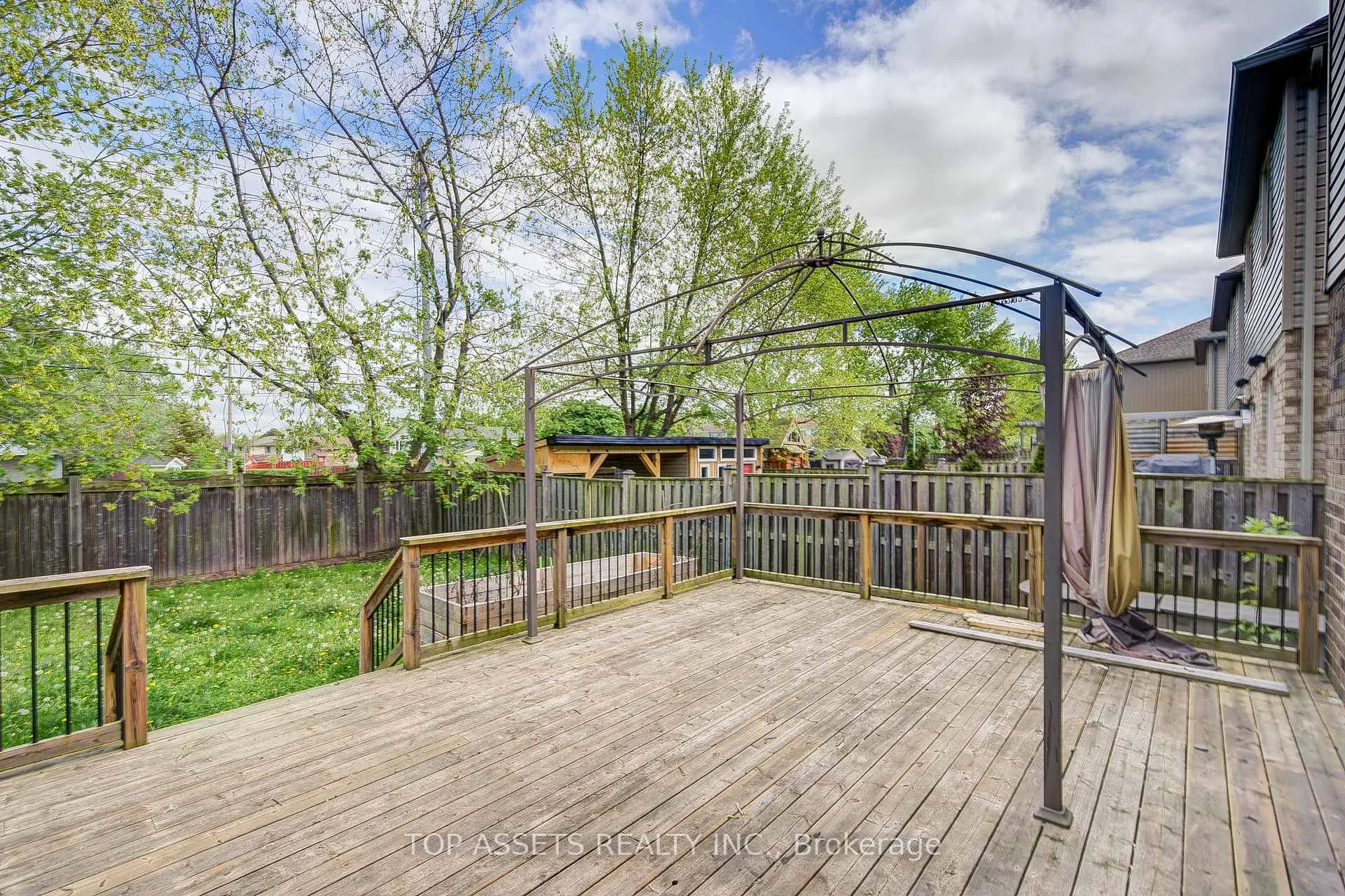 Photo 46 of 6504 Armelina Crescent, Niagara Falls, Forestview — HOMEH