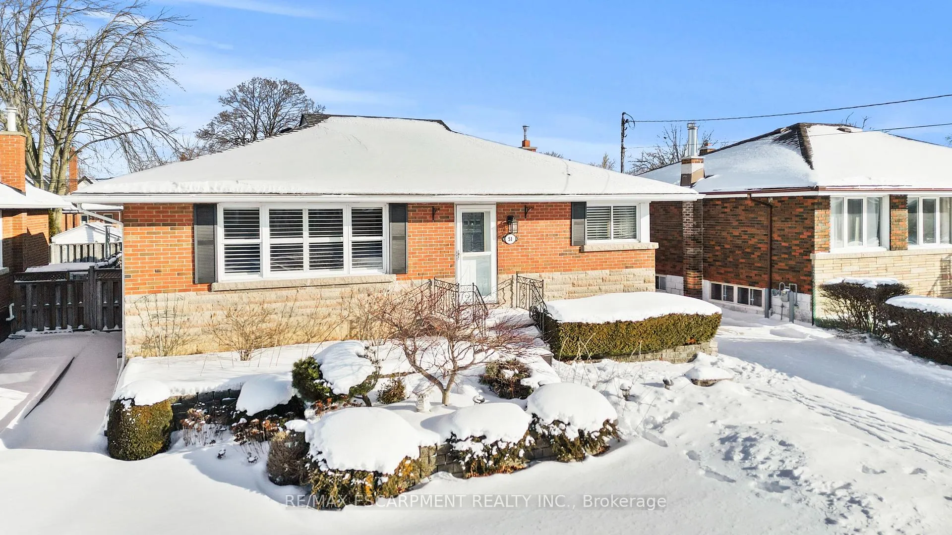 Photo 7 of 51 Elliott Avenue, Hamilton, Huntington — HOMEH