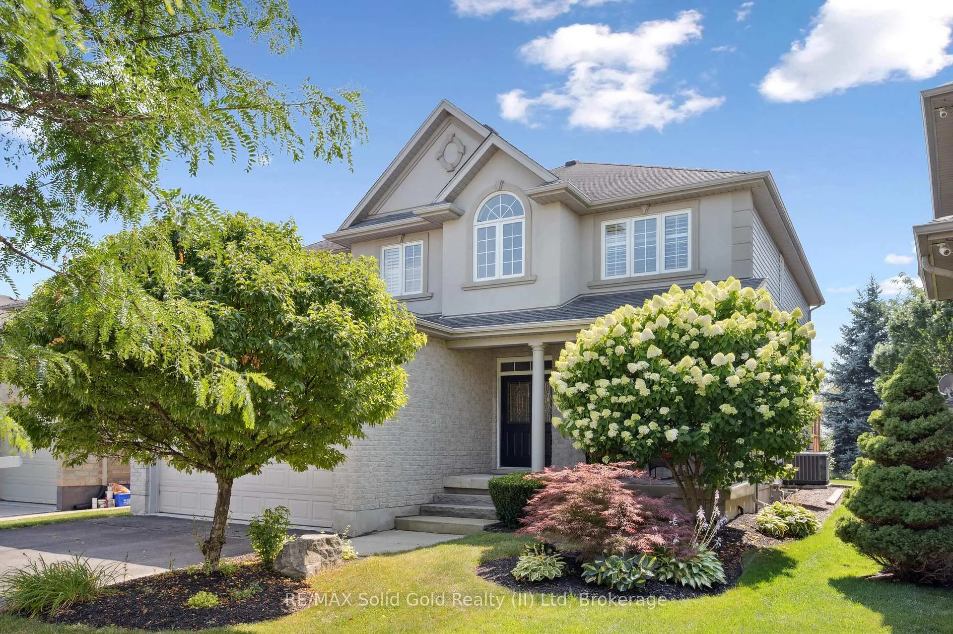 Photo 3 of 449 Kelso Drive, Waterloo — HOMEH