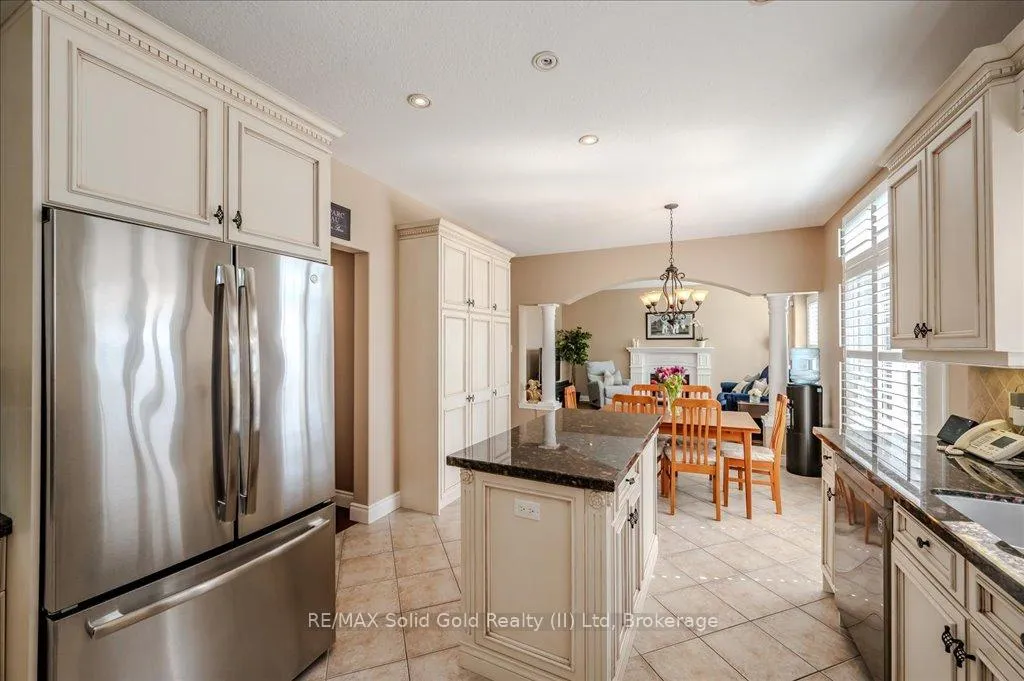 Photo 26 of 449 Kelso Drive, Waterloo — HOMEH