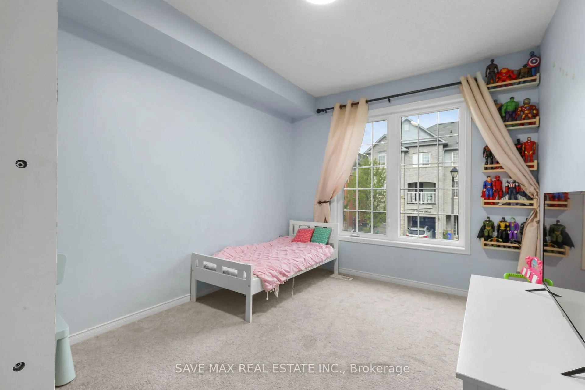 Photo 9 of 10 Clowes Street, Ajax, Central — HOMEH