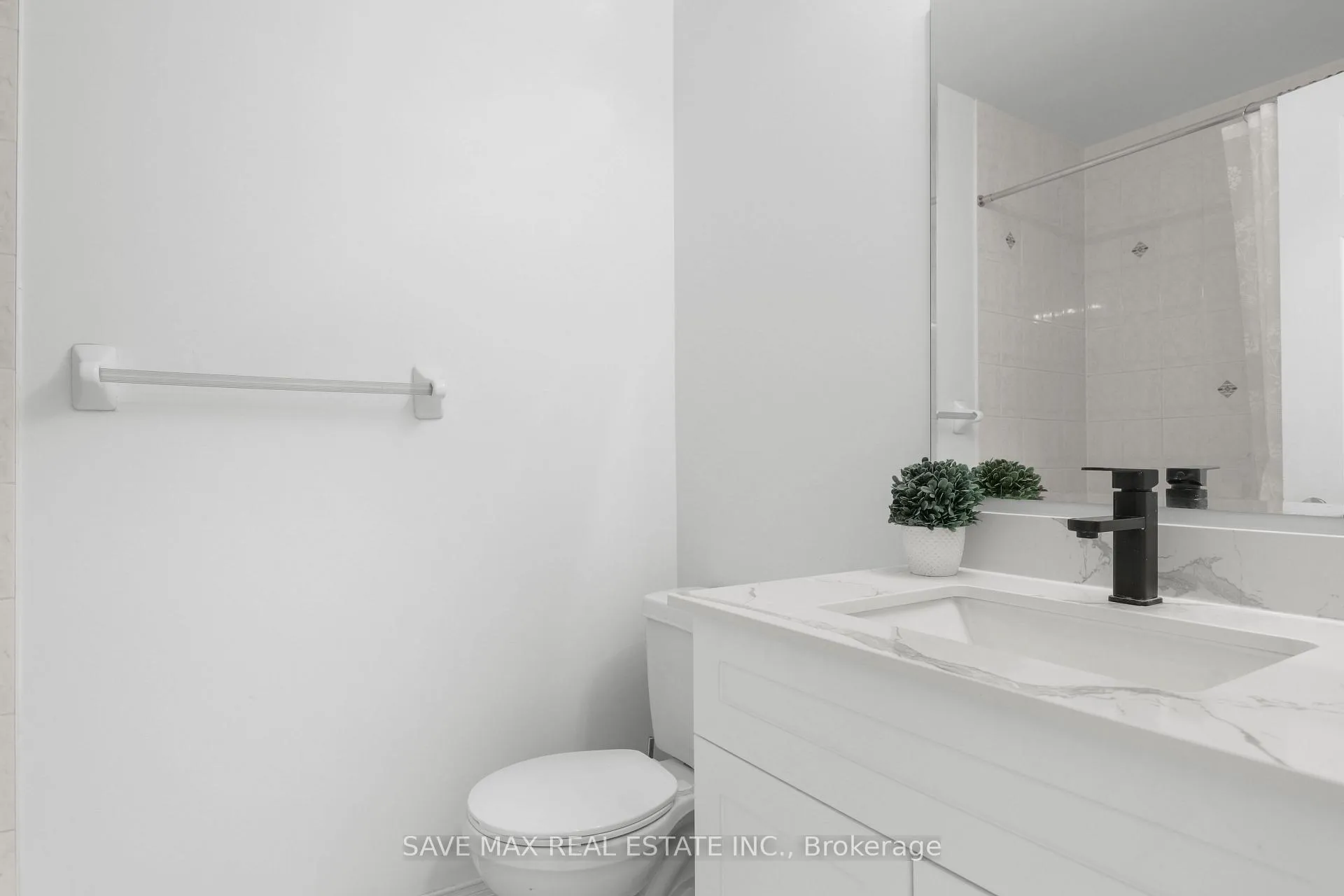 Photo 15 of 10 Clowes Street, Ajax, Central — HOMEH