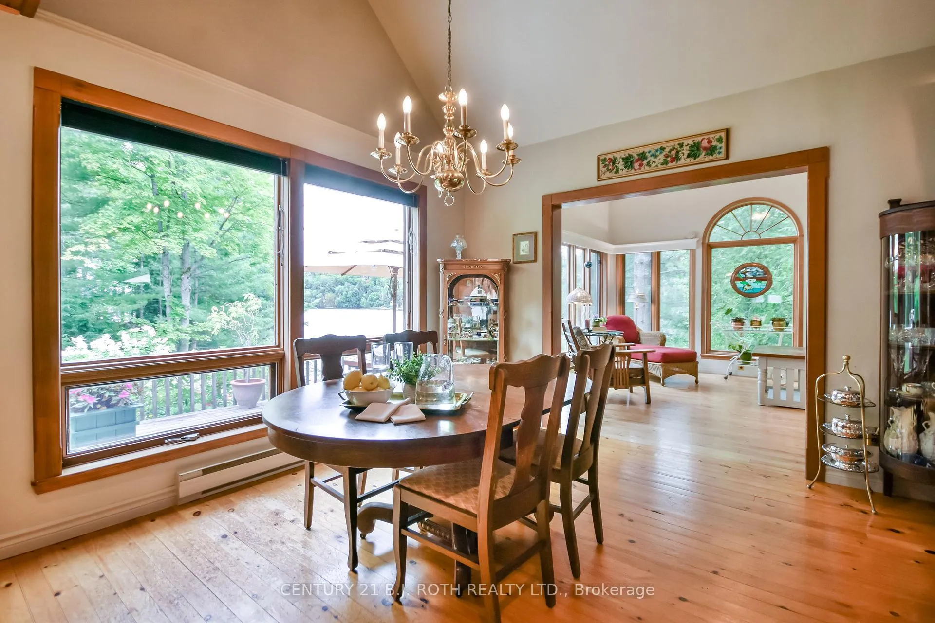 Photo 12 of 29 Nestor's Lane, Seguin — HOMEH