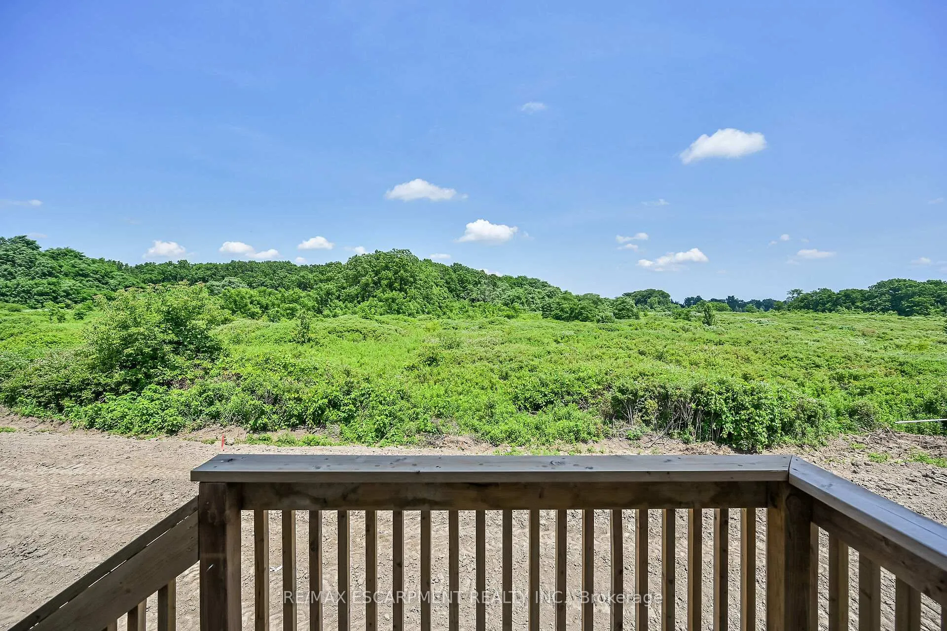 Photo 40 of 243 Alessio Drive, Hamilton, Sheldon — HOMEH