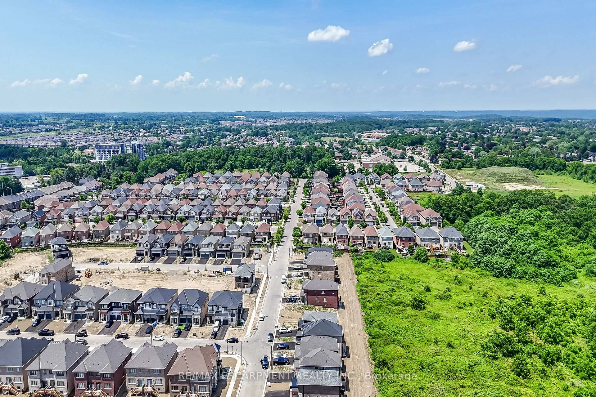 Photo 43 of 243 Alessio Drive, Hamilton, Sheldon — HOMEH