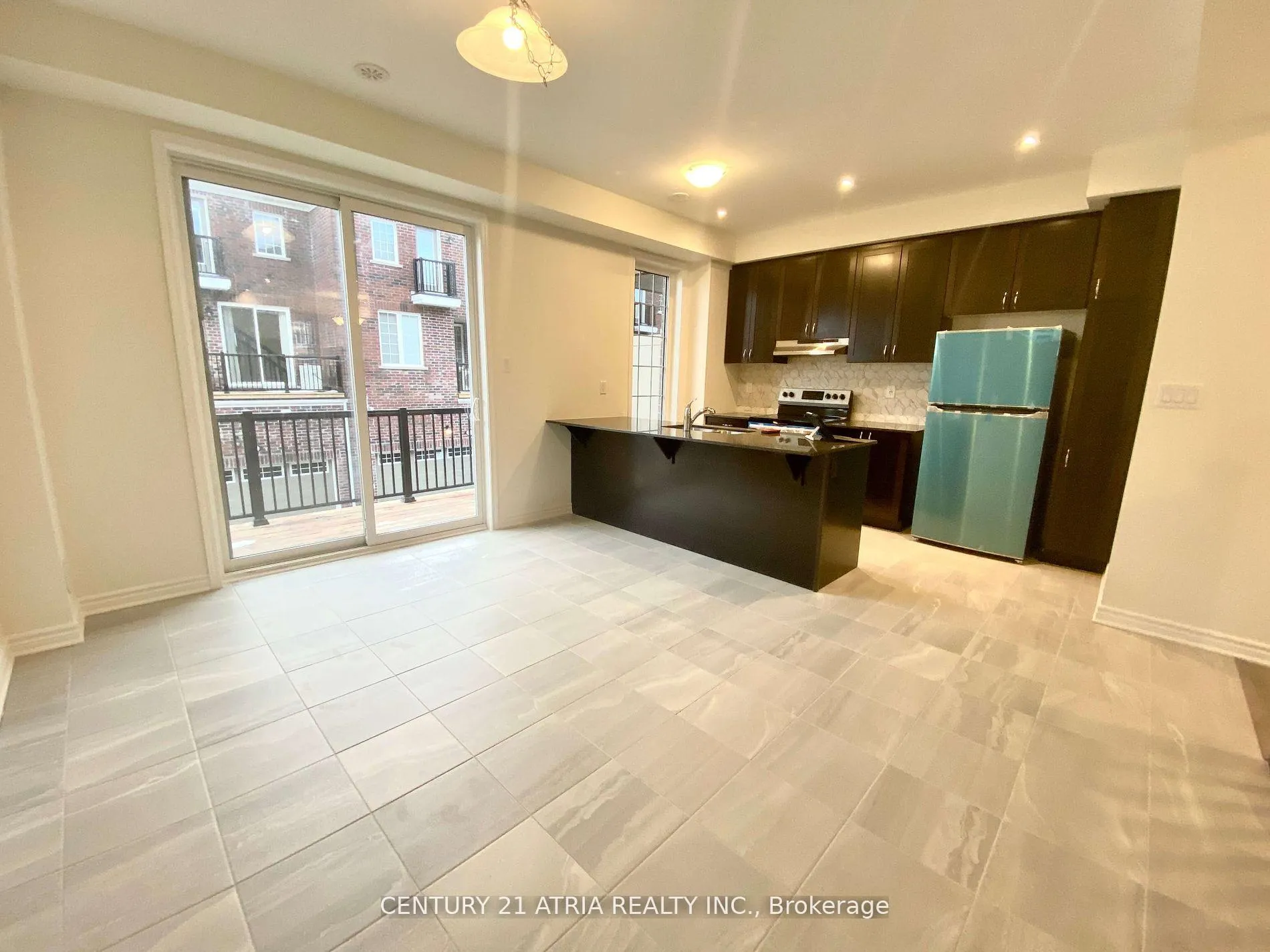 Photo 9 of 3340 Thunderbird Promenade, Pickering, Rural Pickering — HOMEH
