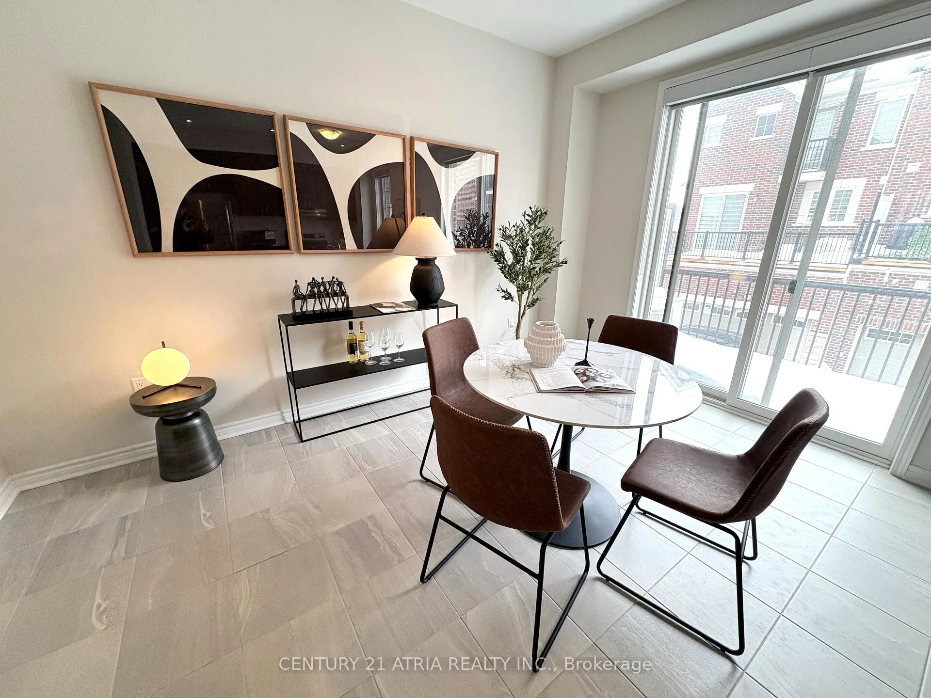 Photo 12 of 3340 Thunderbird Promenade, Pickering, Rural Pickering — HOMEH