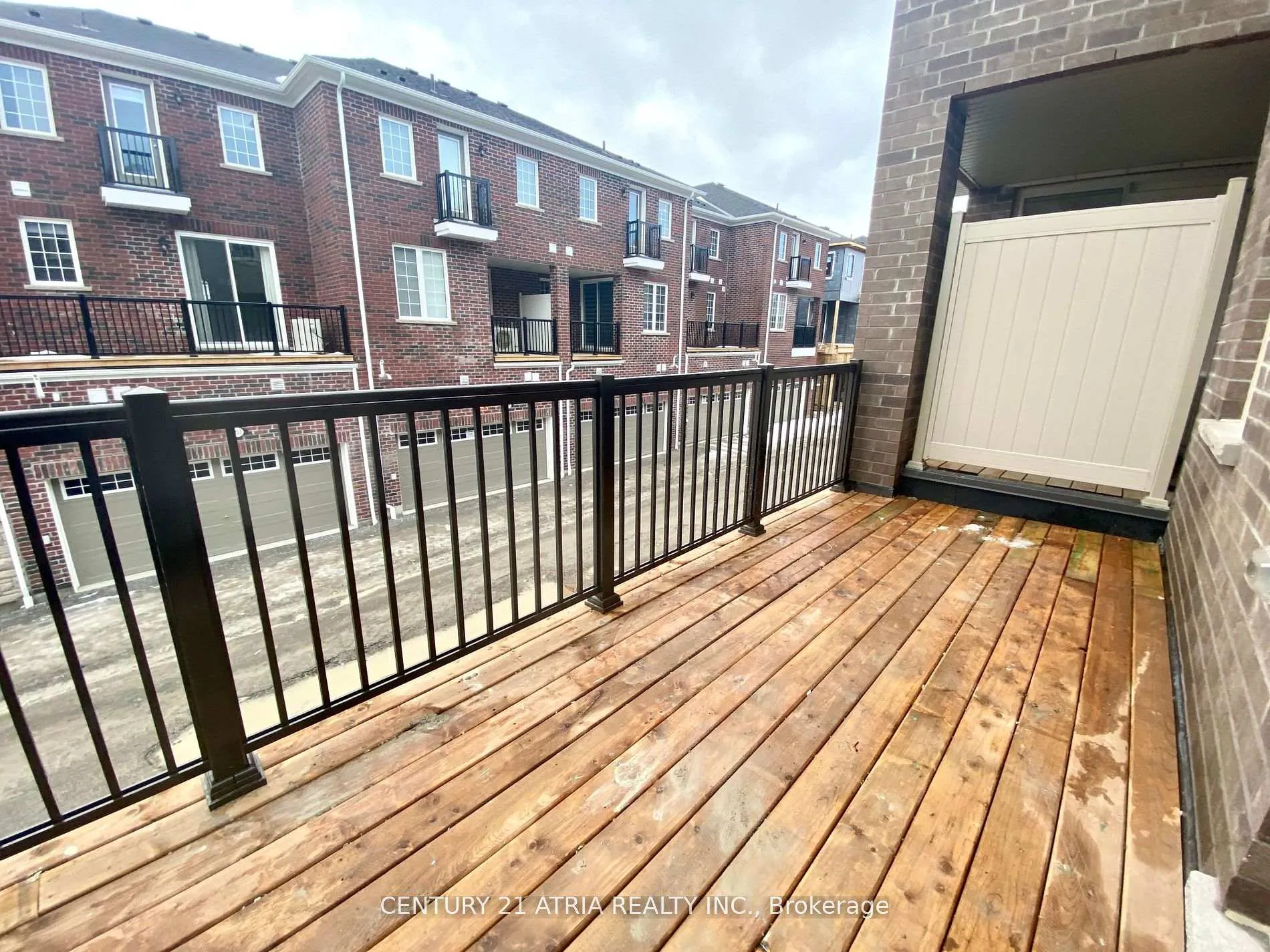 Photo 23 of 3340 Thunderbird Promenade, Pickering, Rural Pickering — HOMEH