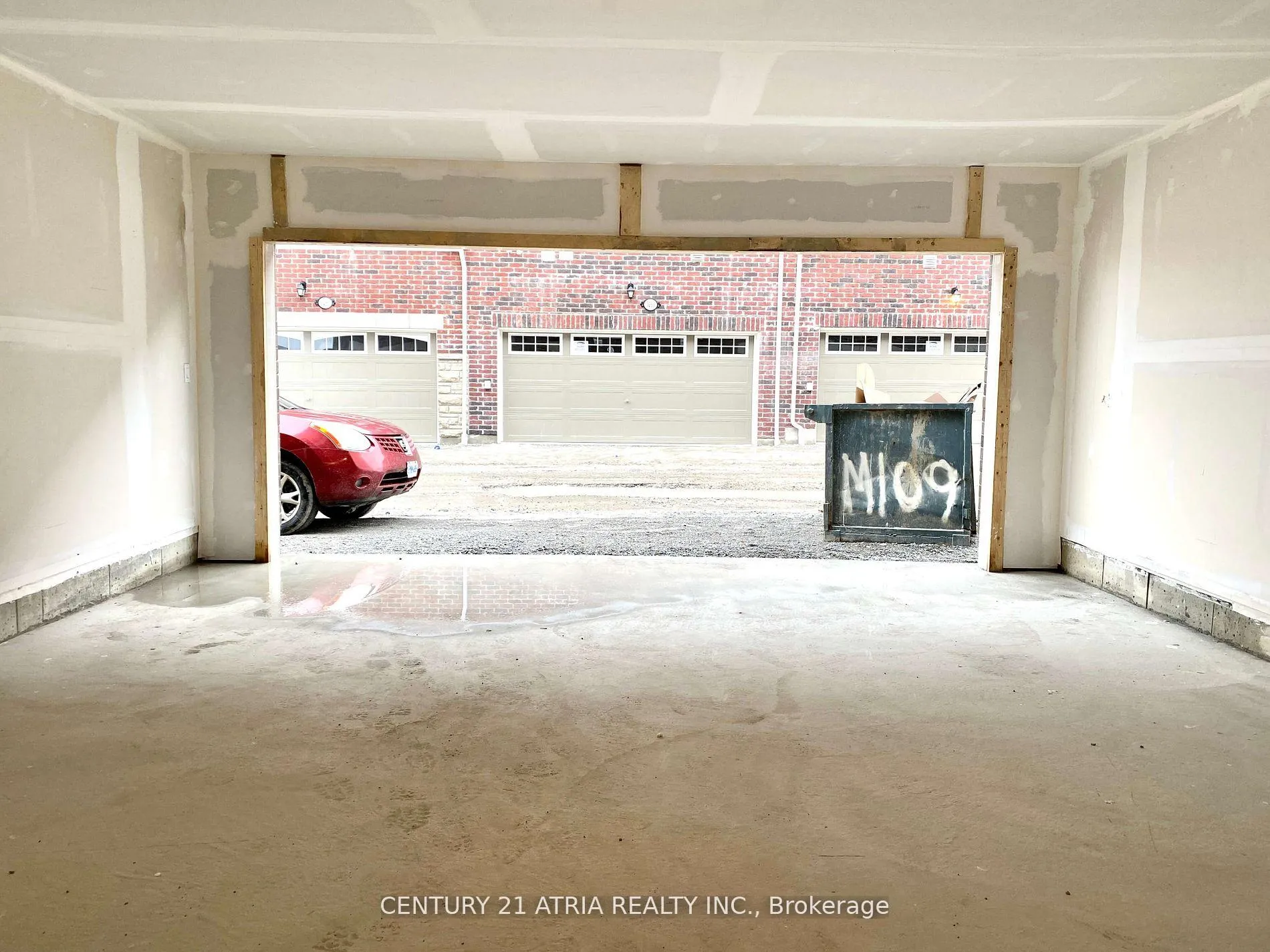 Photo 24 of 3340 Thunderbird Promenade, Pickering, Rural Pickering — HOMEH
