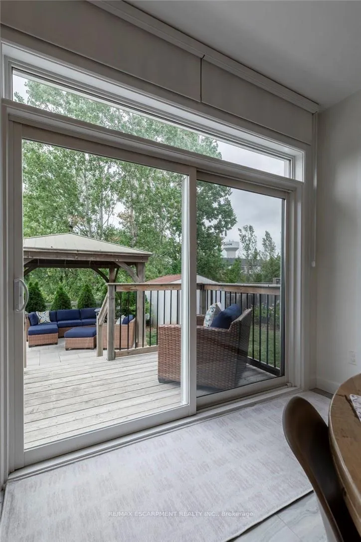 Photo 14 of 44 Fowler Drive, Hamilton, Binbrook — HOMEH