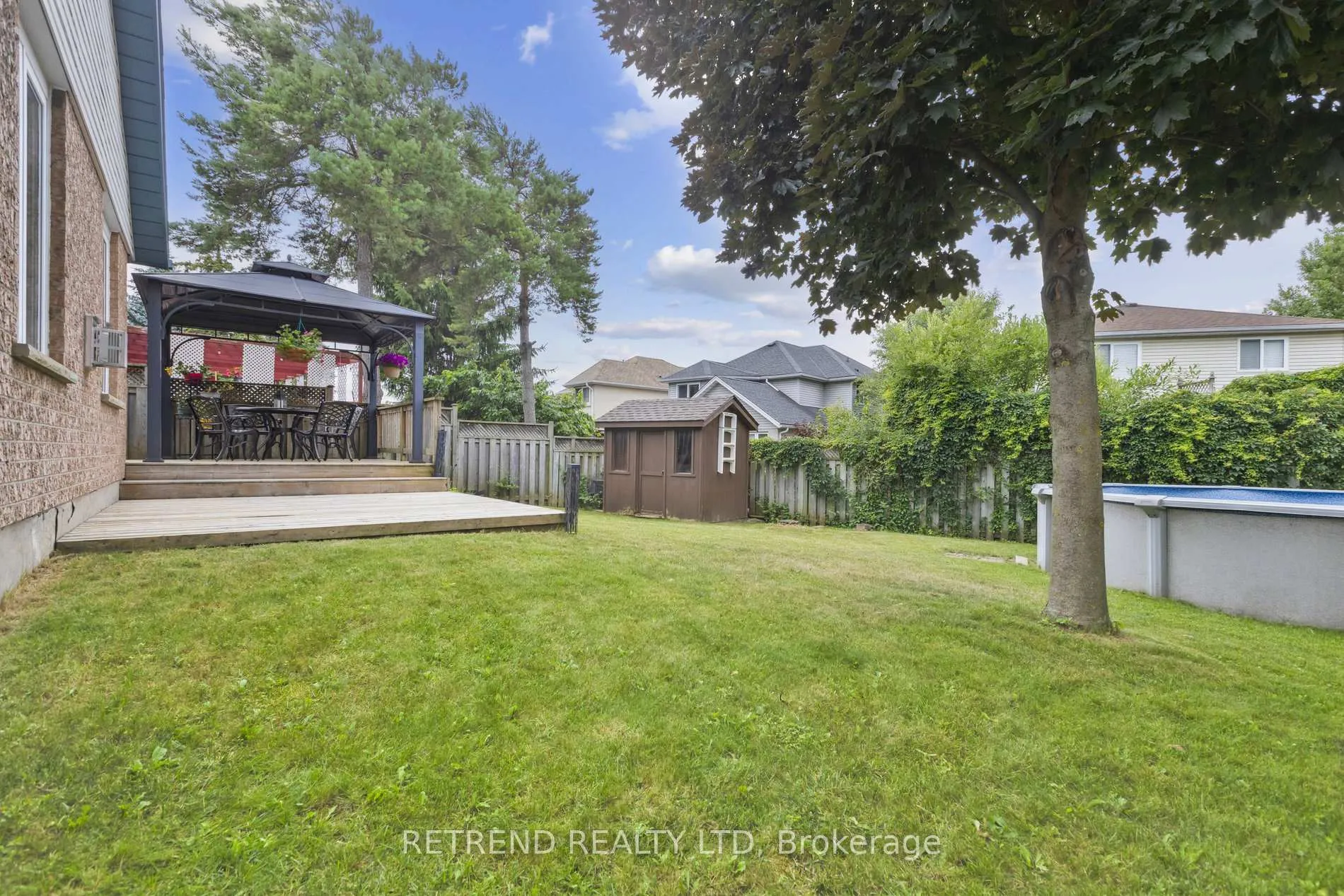 Photo 31 of 134 Queen Charlotte Crescent, Kitchener — HOMEH