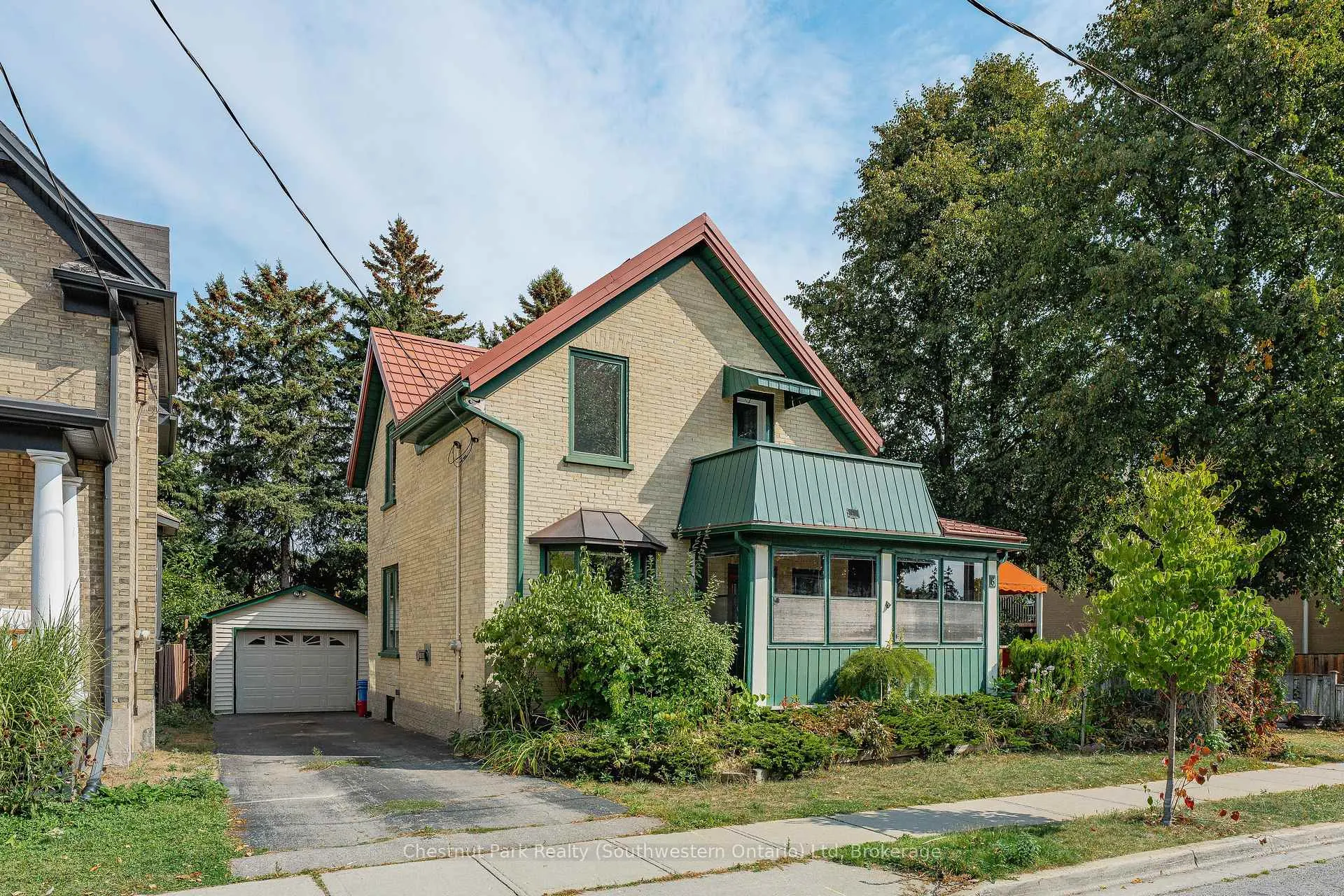 Photo 1 of 6 Theresa Street, Kitchener — HOMEH