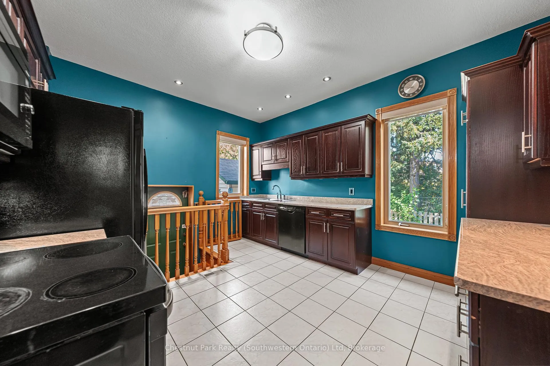 Photo 12 of 6 Theresa Street, Kitchener — HOMEH