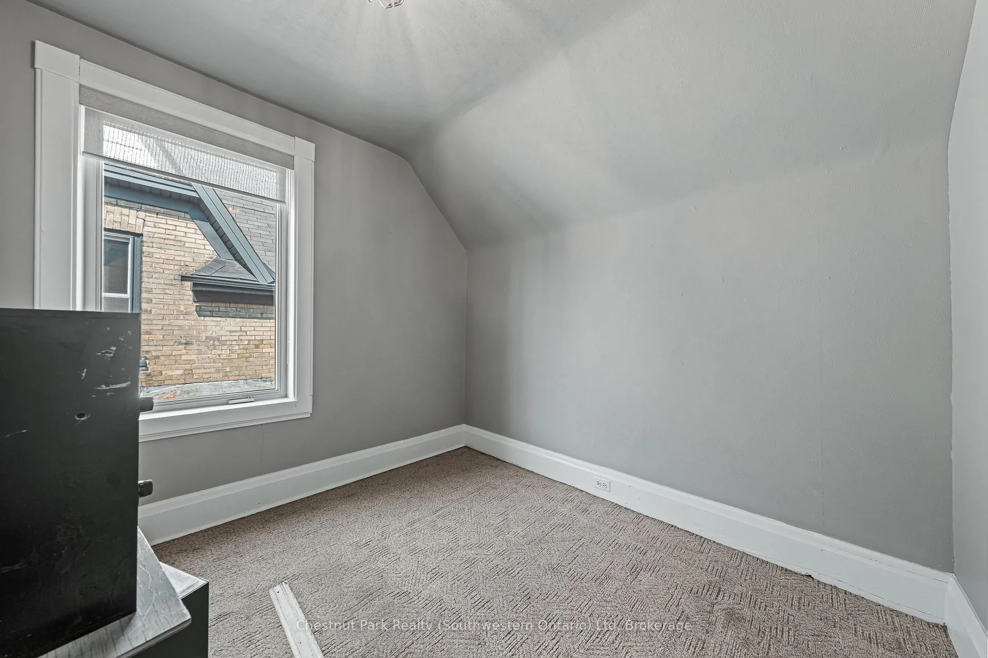 Photo 26 of 6 Theresa Street, Kitchener — HOMEH