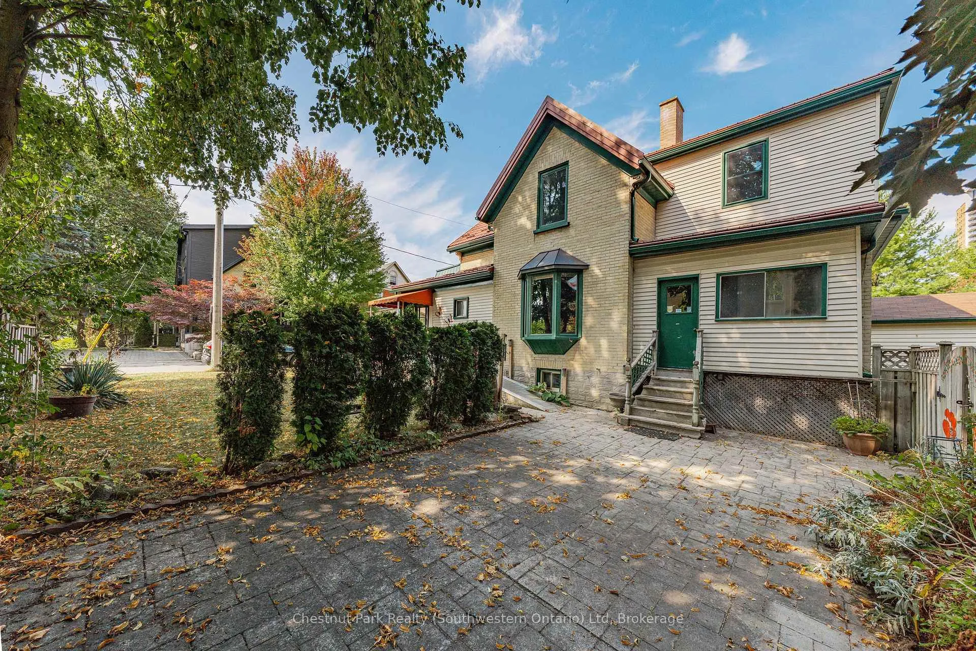 Photo 31 of 6 Theresa Street, Kitchener — HOMEH