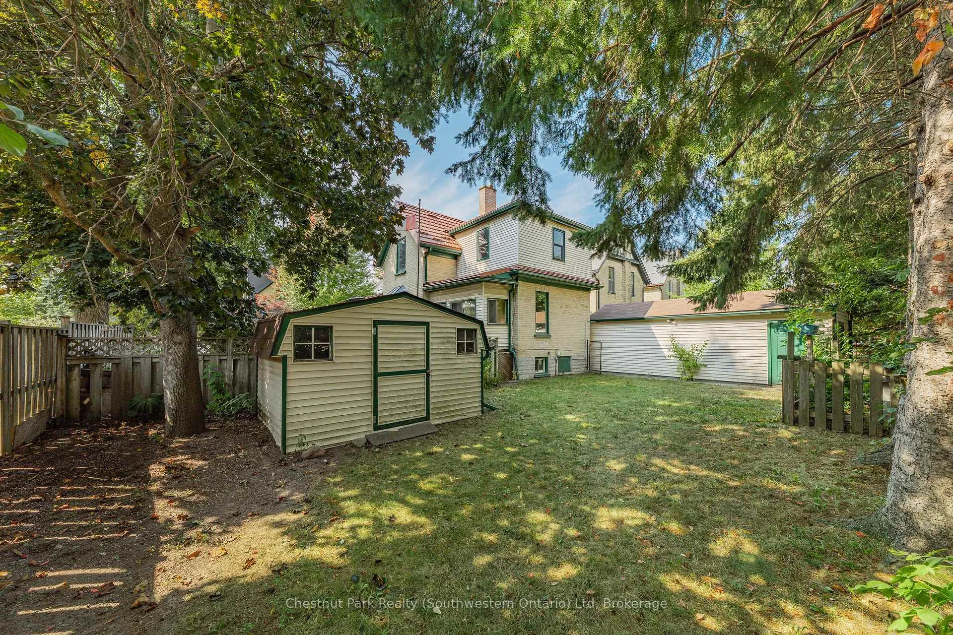 Photo 33 of 6 Theresa Street, Kitchener — HOMEH