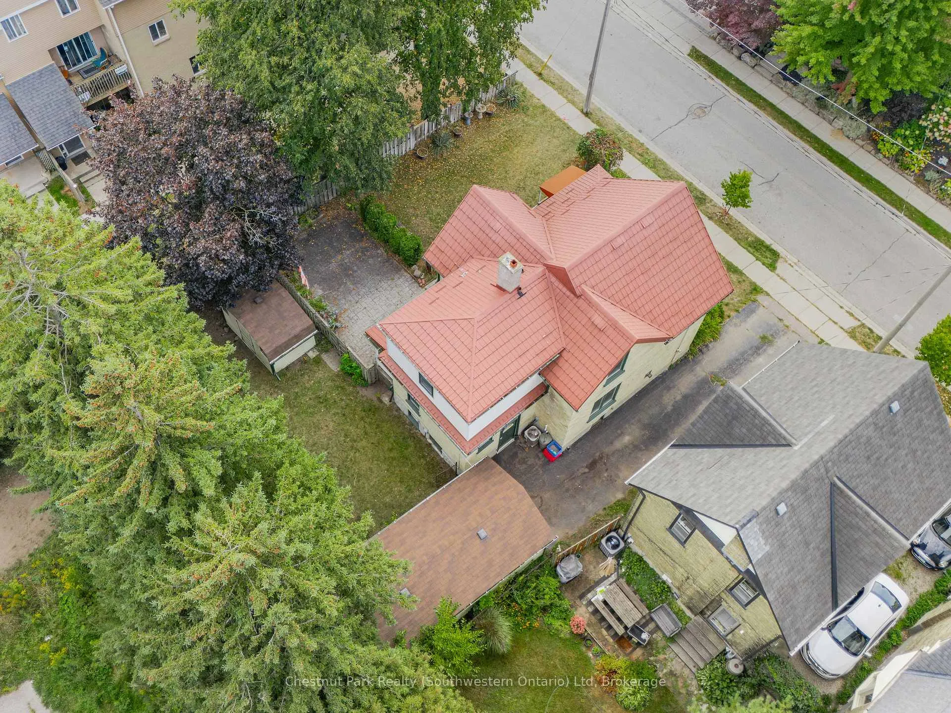 Photo 40 of 6 Theresa Street, Kitchener — HOMEH