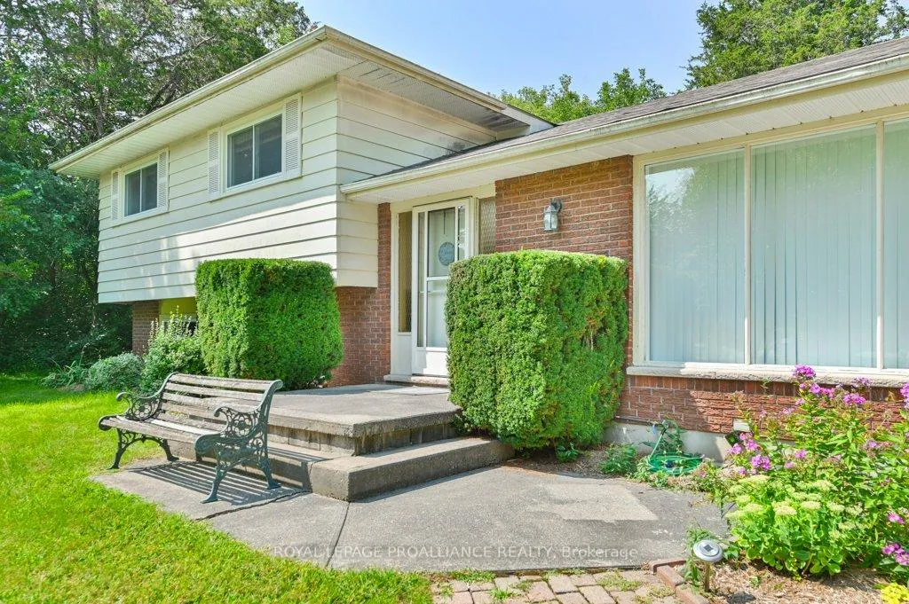 Photo 7 of 789 Hearns Road, Quinte West, Frankford Ward — HOMEH