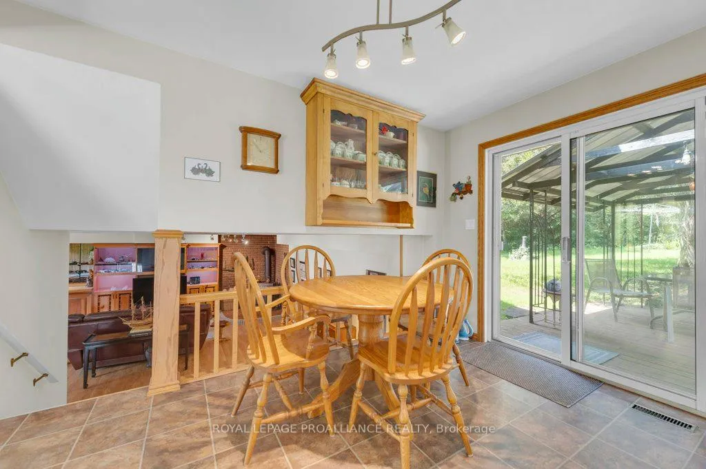 Photo 16 of 789 Hearns Road, Quinte West, Frankford Ward — HOMEH