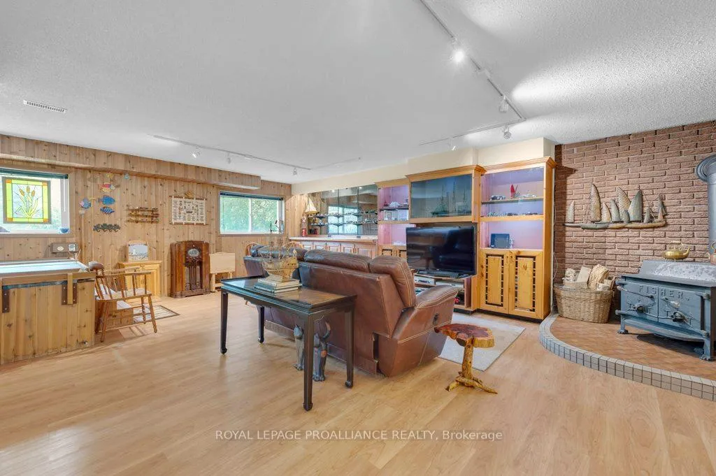 Photo 26 of 789 Hearns Road, Quinte West, Frankford Ward — HOMEH