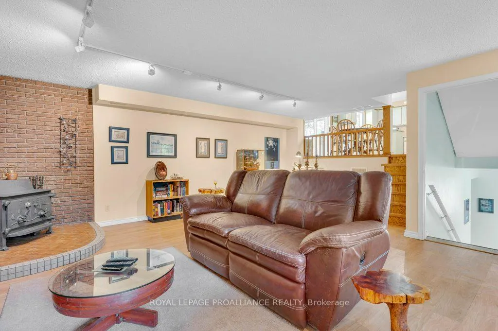 Photo 28 of 789 Hearns Road, Quinte West, Frankford Ward — HOMEH