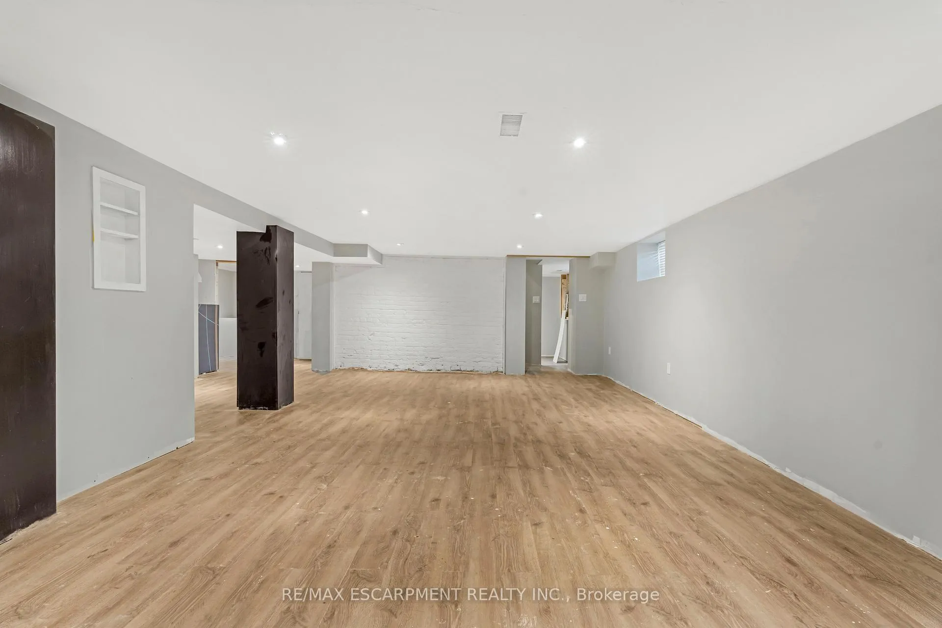 Photo 28 of 197 Emerald Street N, Hamilton, Landsdale — HOMEH
