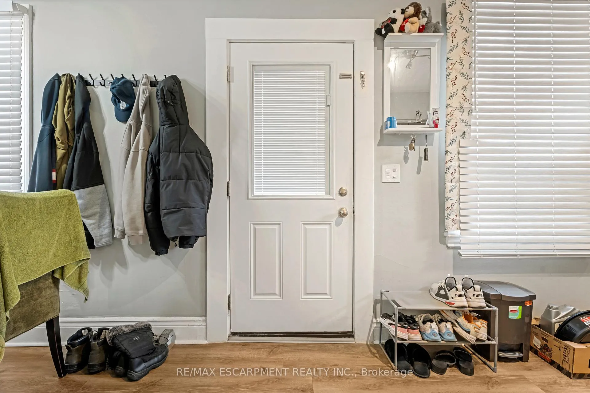 Photo 29 of 197 Emerald Street N, Hamilton, Landsdale — HOMEH