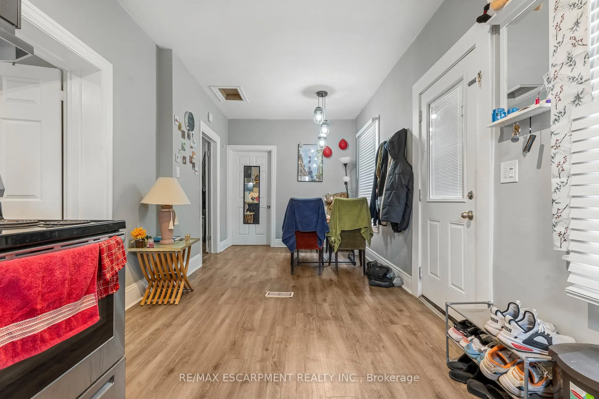 Photo 31 of 197 Emerald Street N, Hamilton, Landsdale — HOMEH