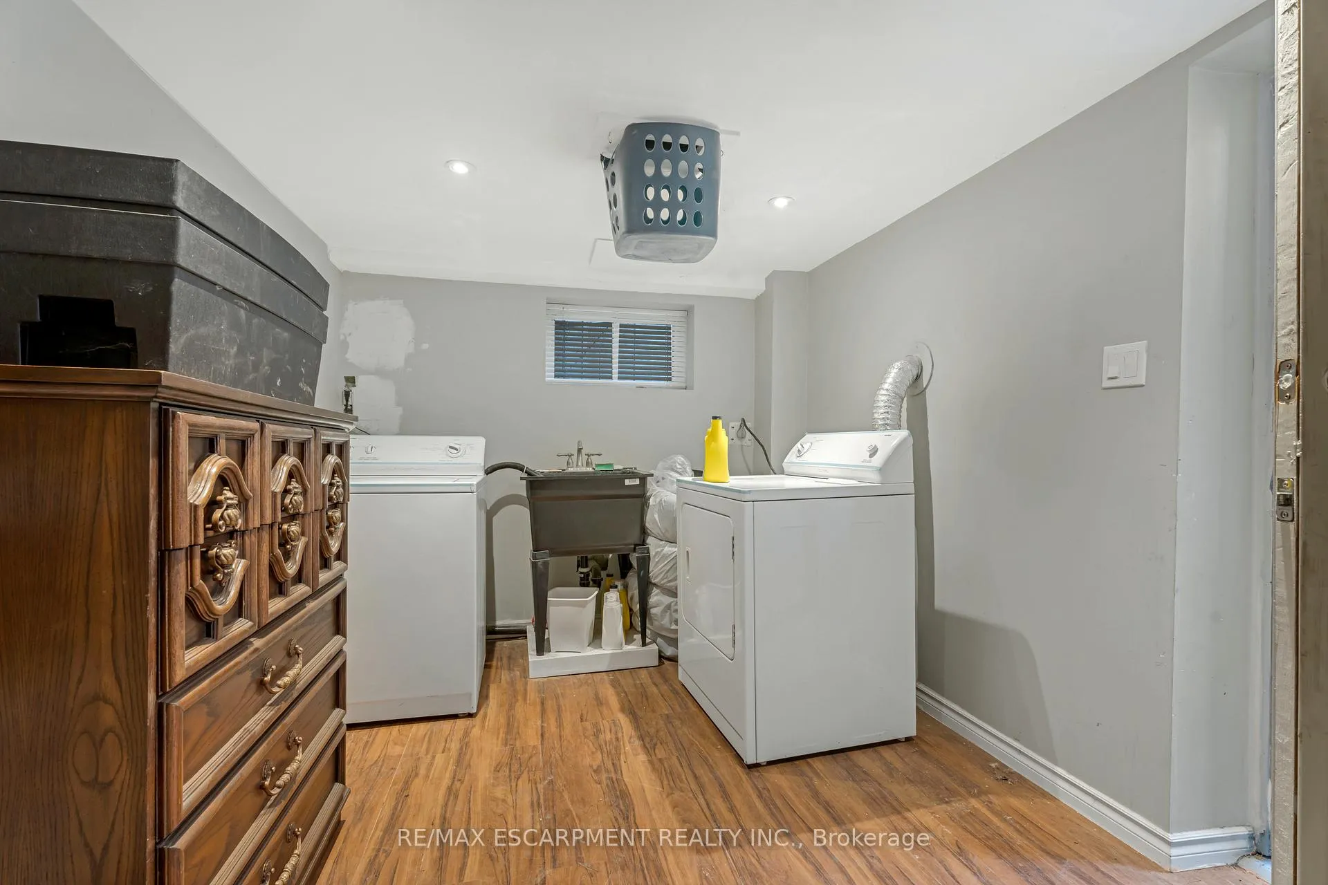Photo 38 of 197 Emerald Street N, Hamilton, Landsdale — HOMEH