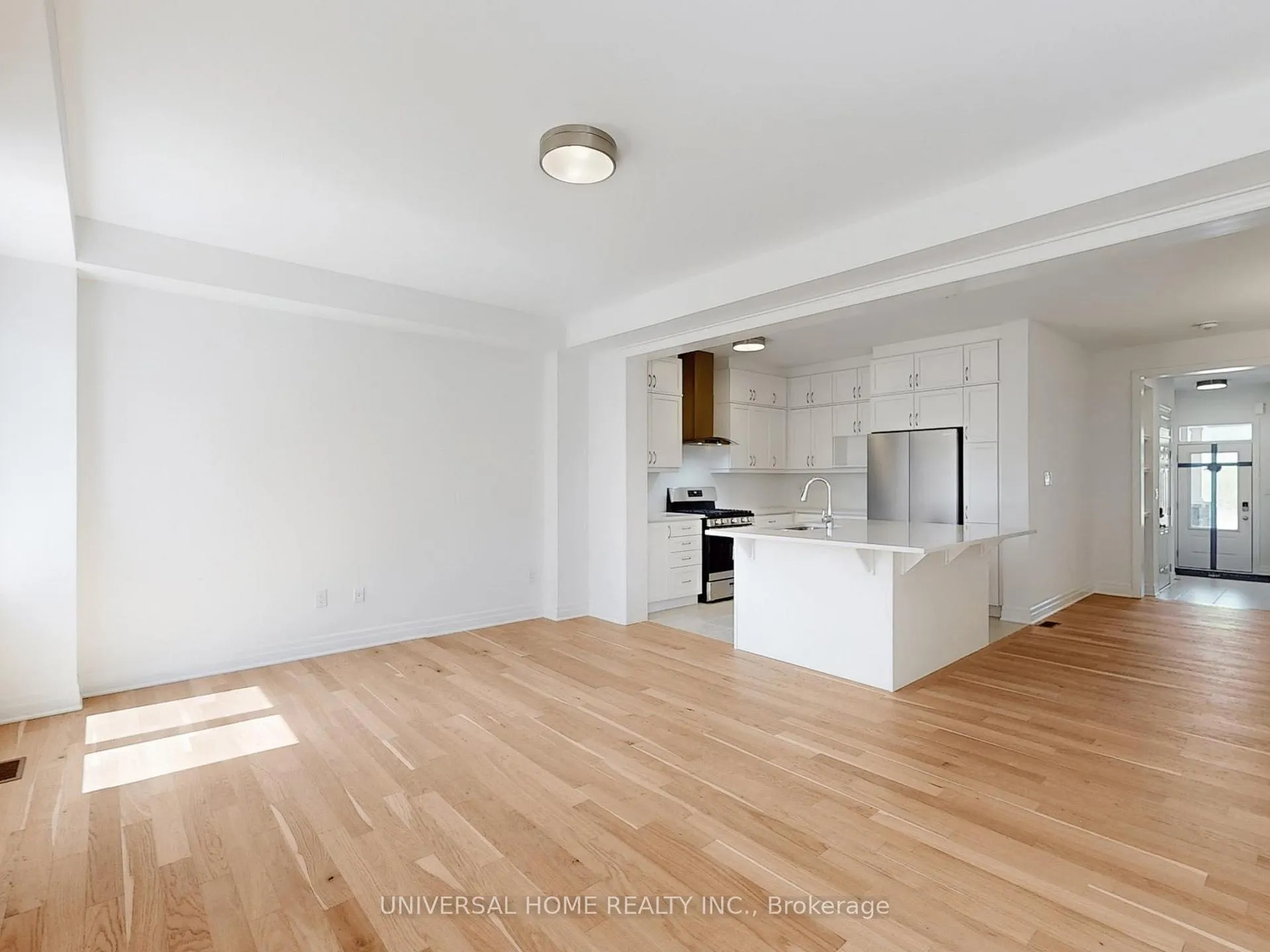 Photo 6 of 29 Berczy Manor Crescent, Markham, Victoria Square — HOMEH