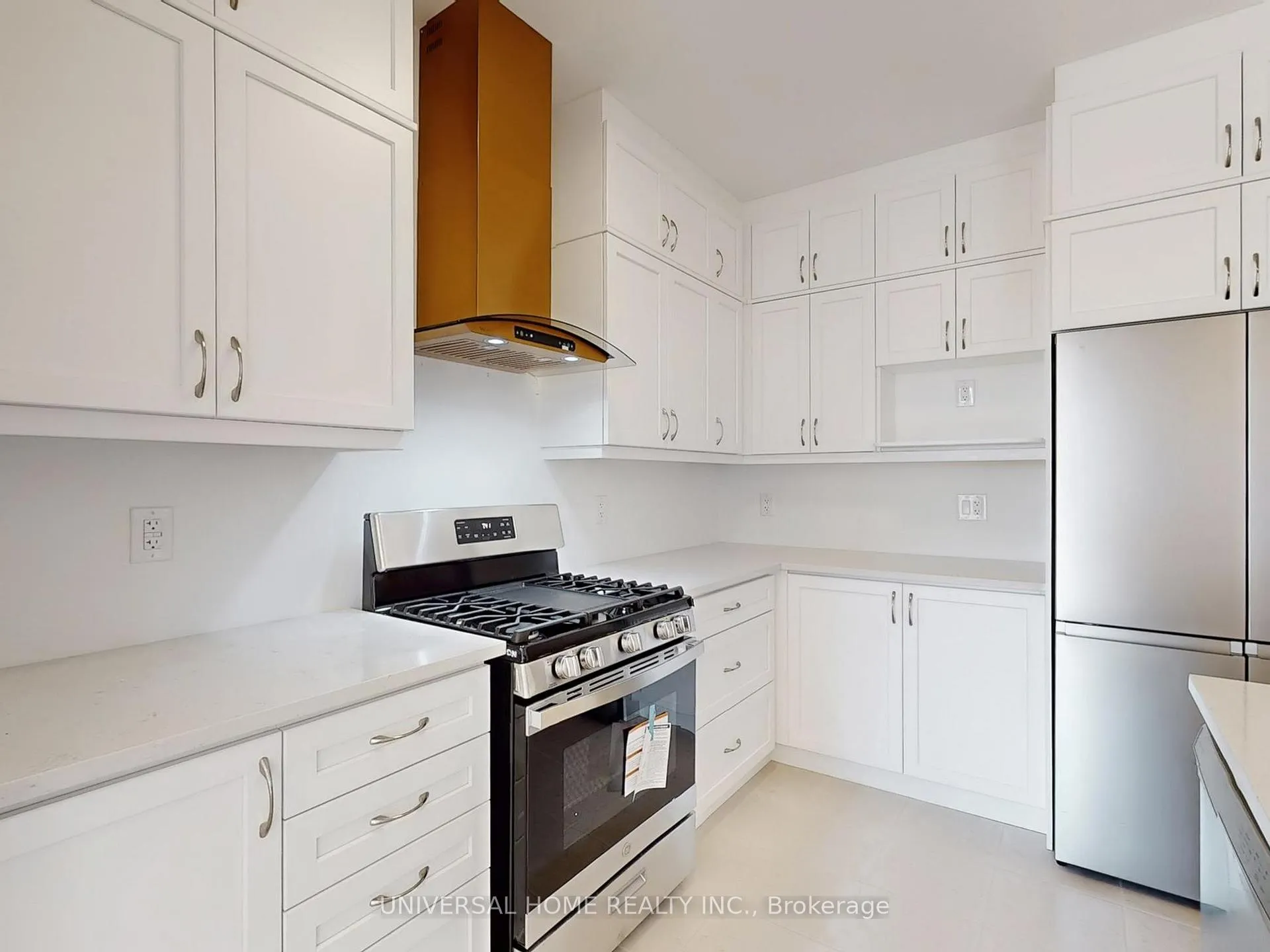 Photo 12 of 29 Berczy Manor Crescent, Markham, Victoria Square — HOMEH