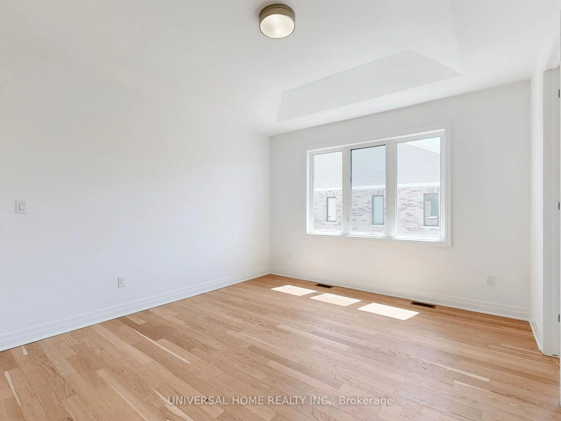 Photo 24 of 29 Berczy Manor Crescent, Markham, Victoria Square — HOMEH